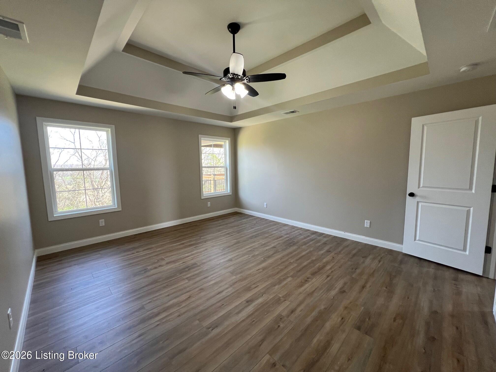 244 New Orleans Ct Property Photo 7
