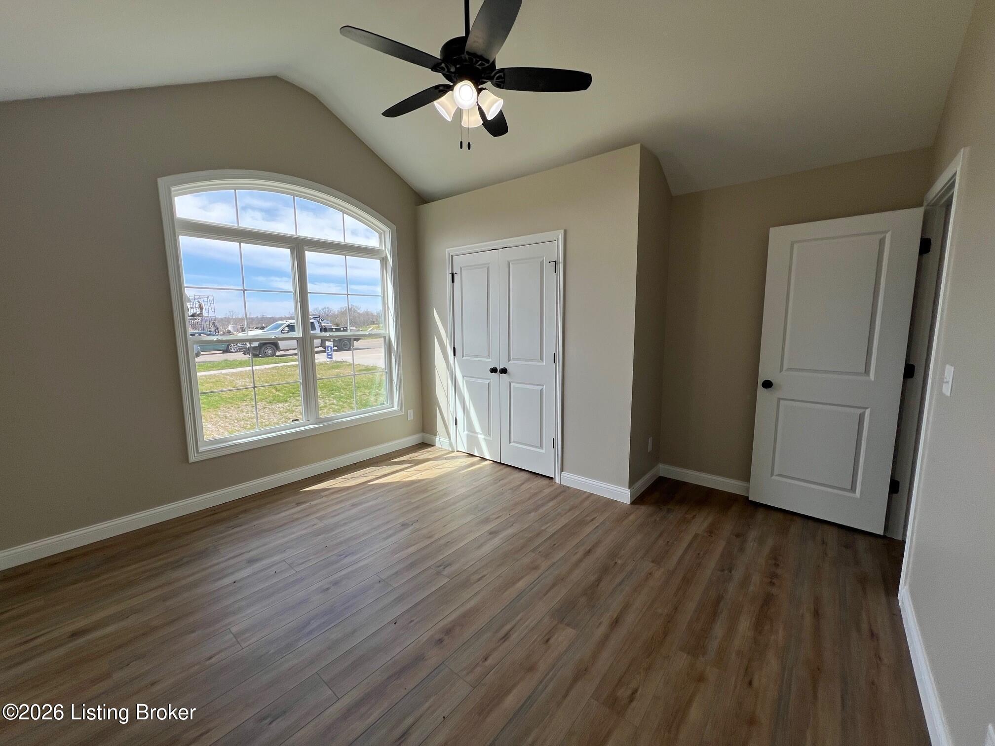 244 New Orleans Ct Property Photo 11