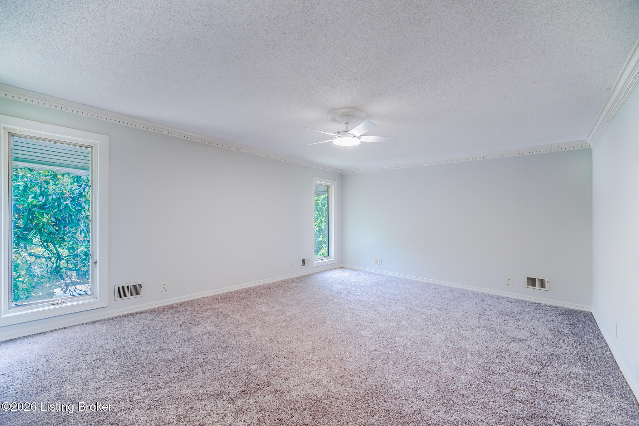 741 Middle Way Property Photo 37