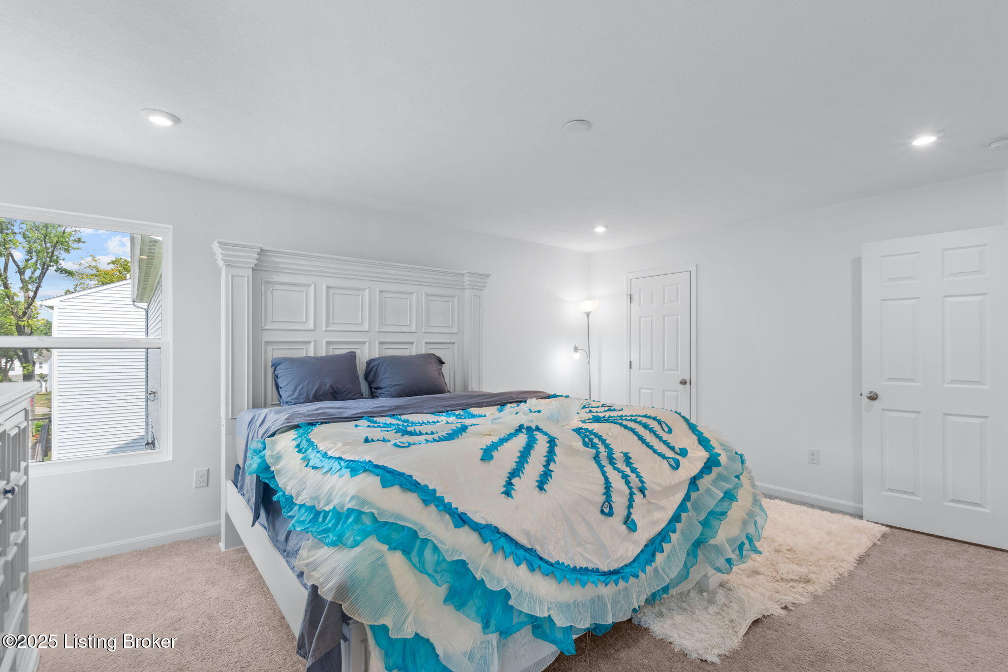 18076 Bridle Run Dr Property Photo 16