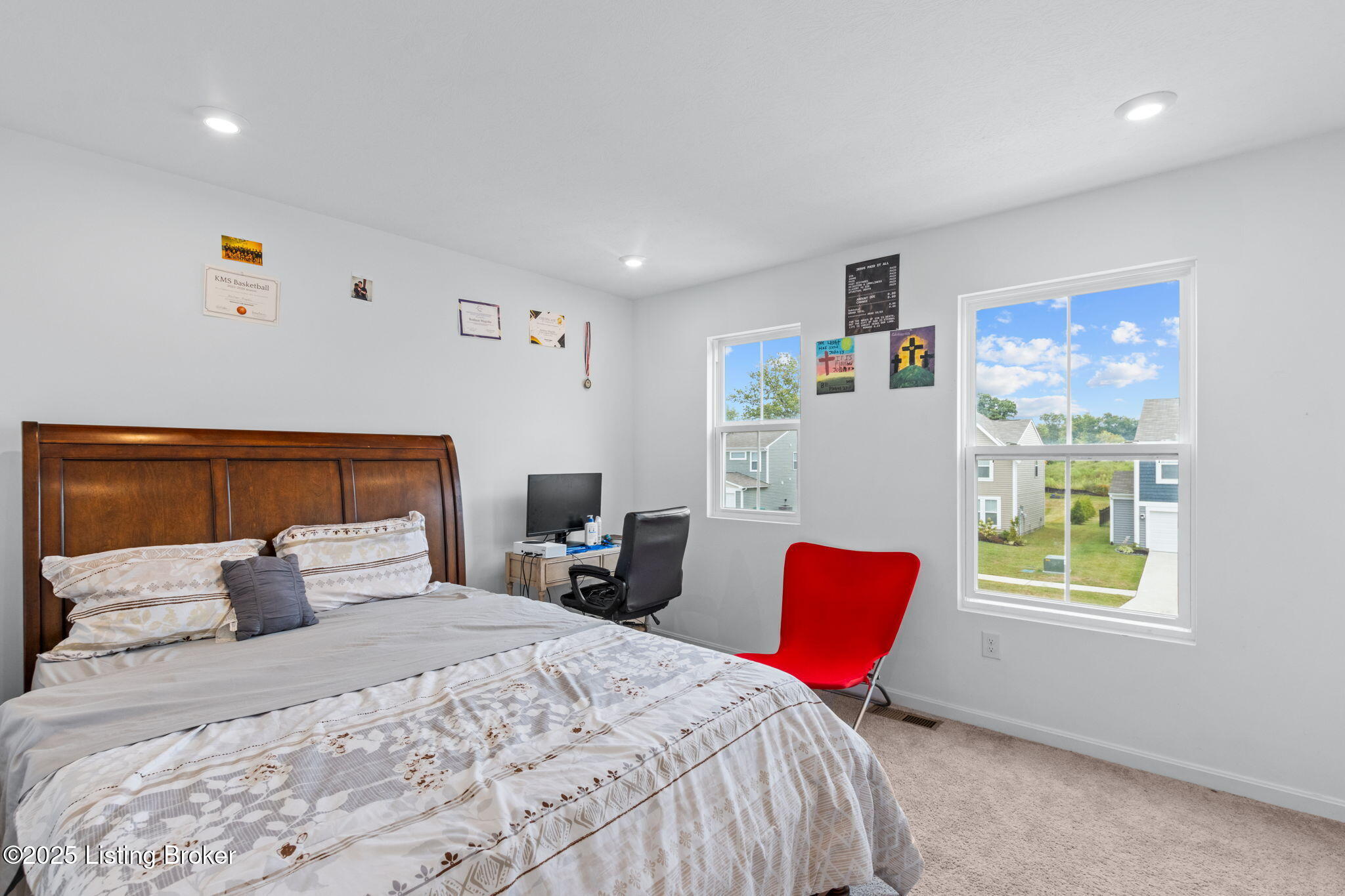 18076 Bridle Run Dr Property Photo 26