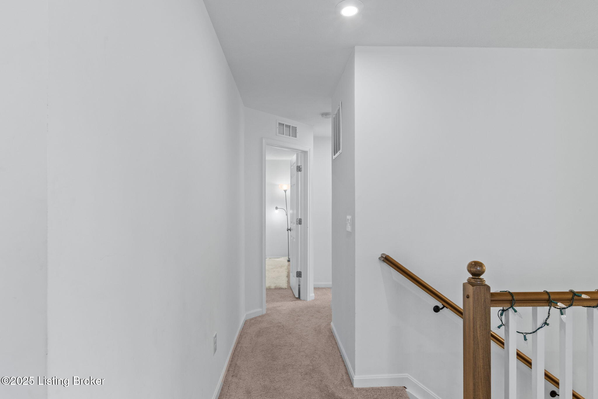 18076 Bridle Run Dr Property Photo 29