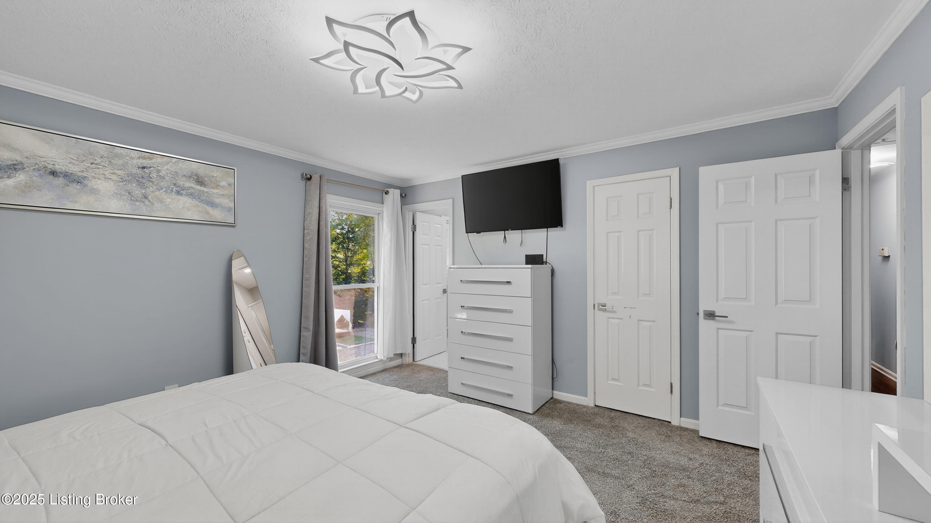 8311 Pine Grove Ct Property Photo 19