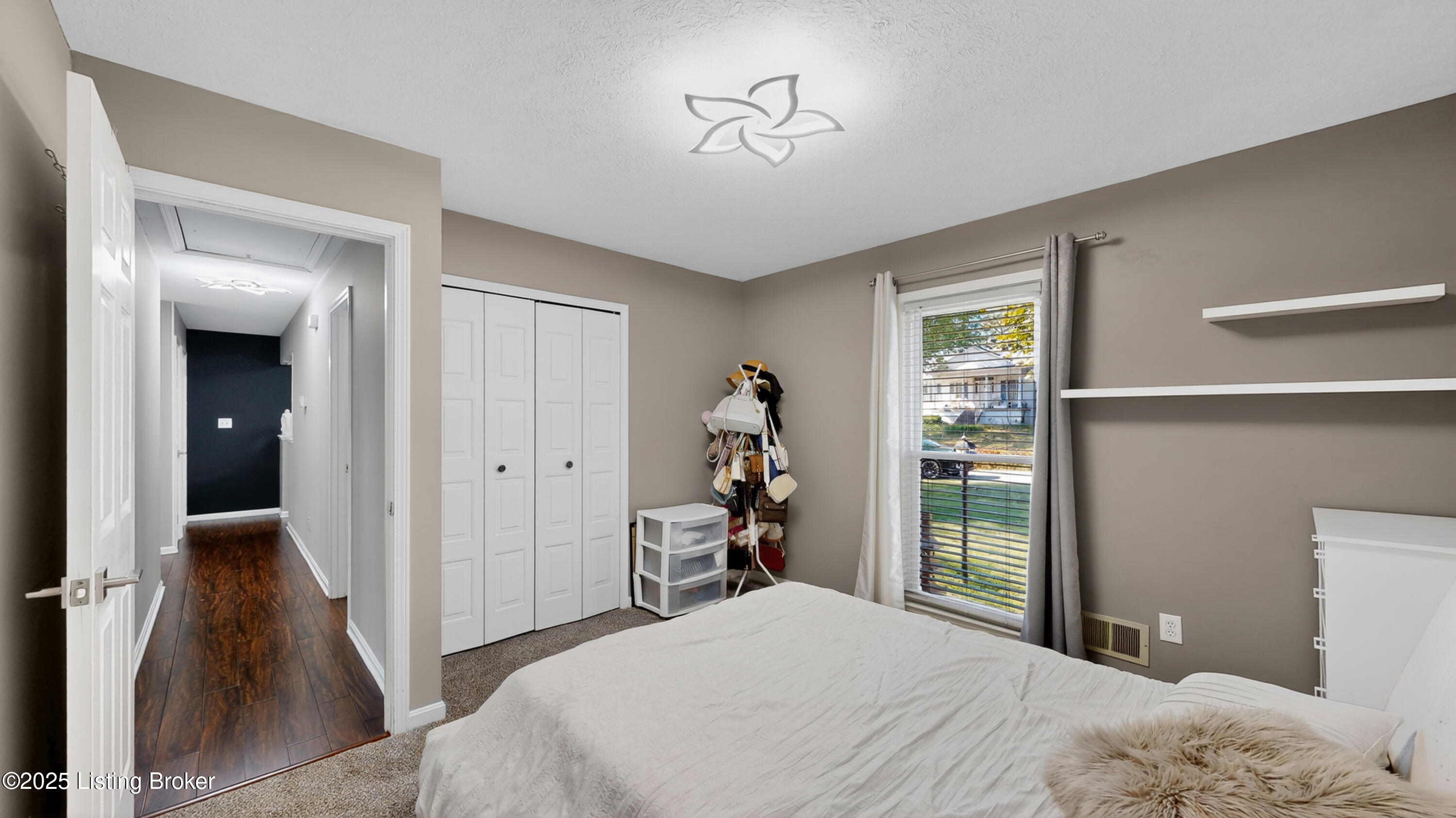 8311 Pine Grove Ct Property Photo 24