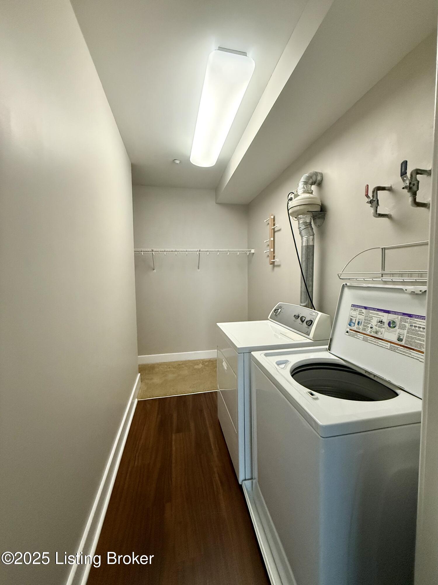 110 S Campbell St Unit 201 Property Photo 21