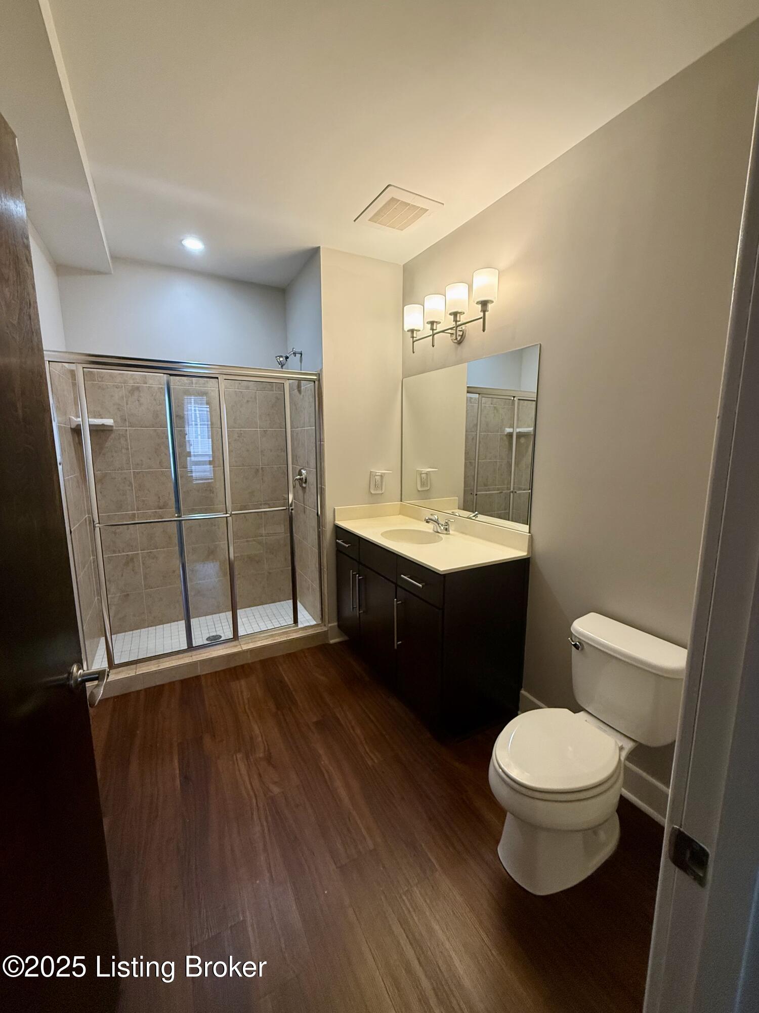 110 S Campbell St Unit 201 Property Photo 22