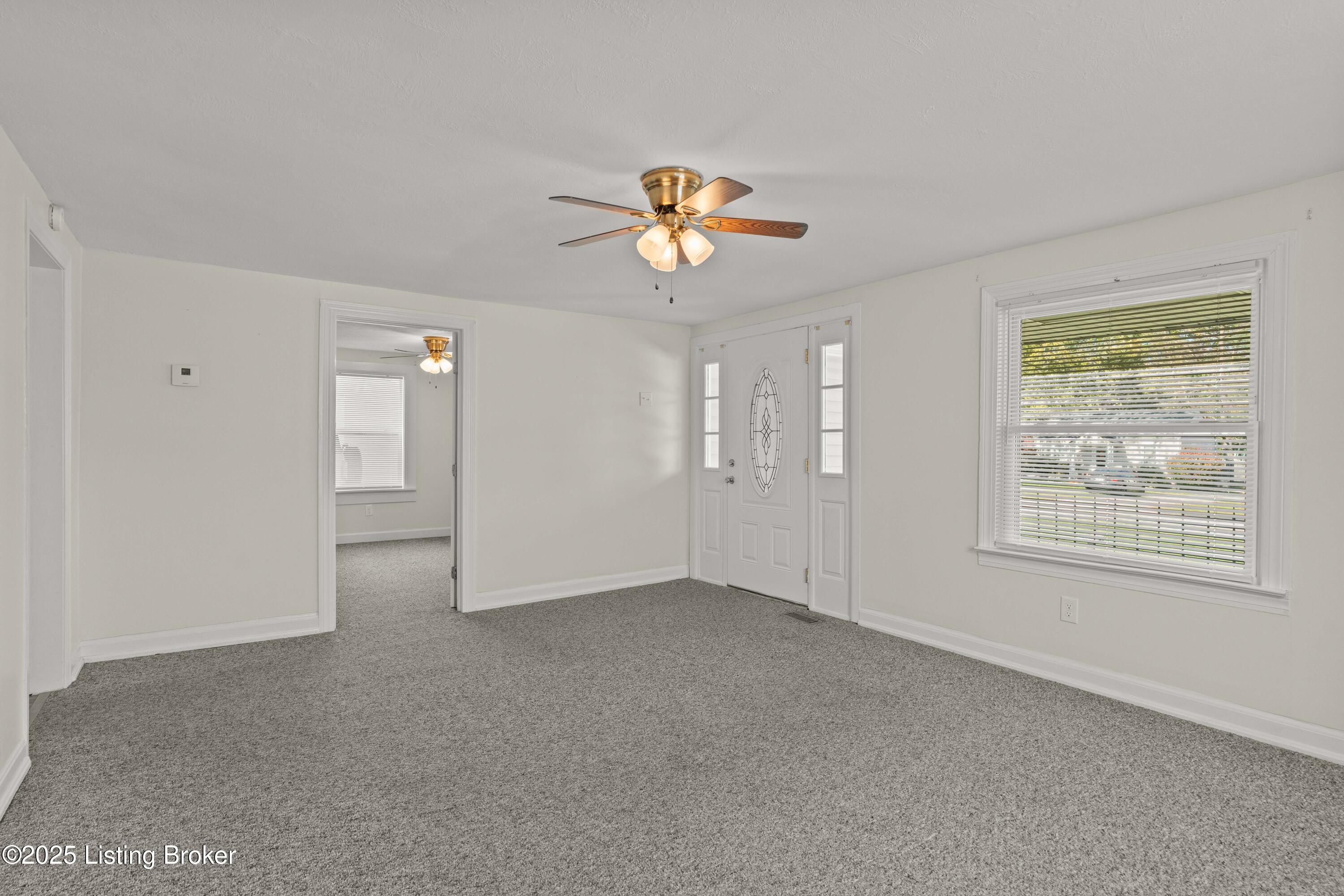 1610-a Lakeside Dr Property Photo 3