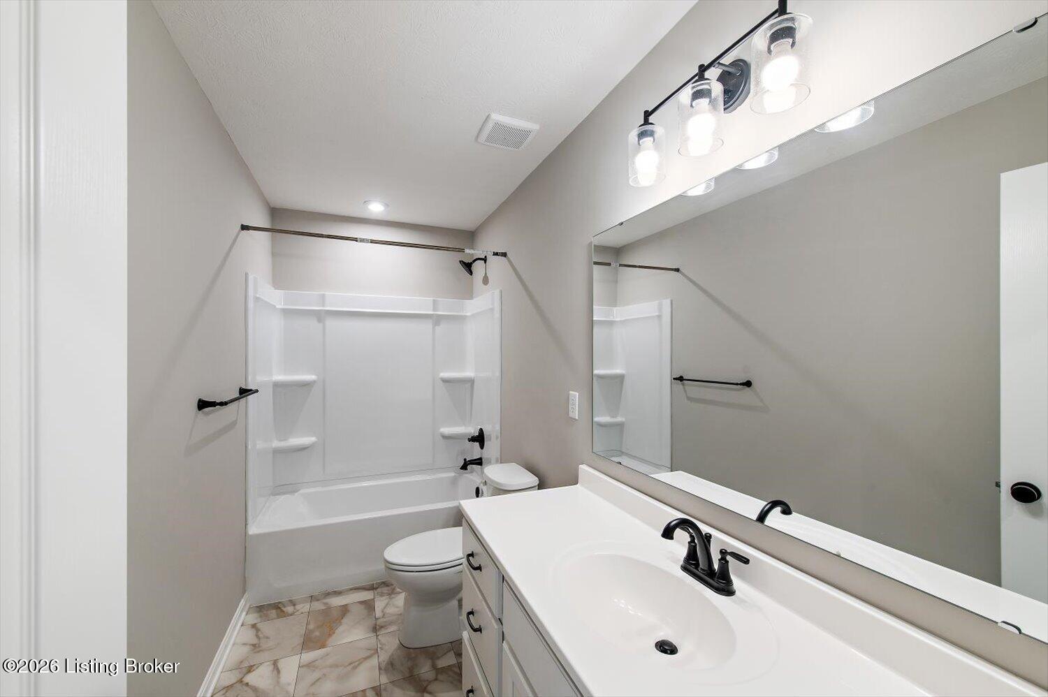 118 Misty Green Ct Property Photo 26