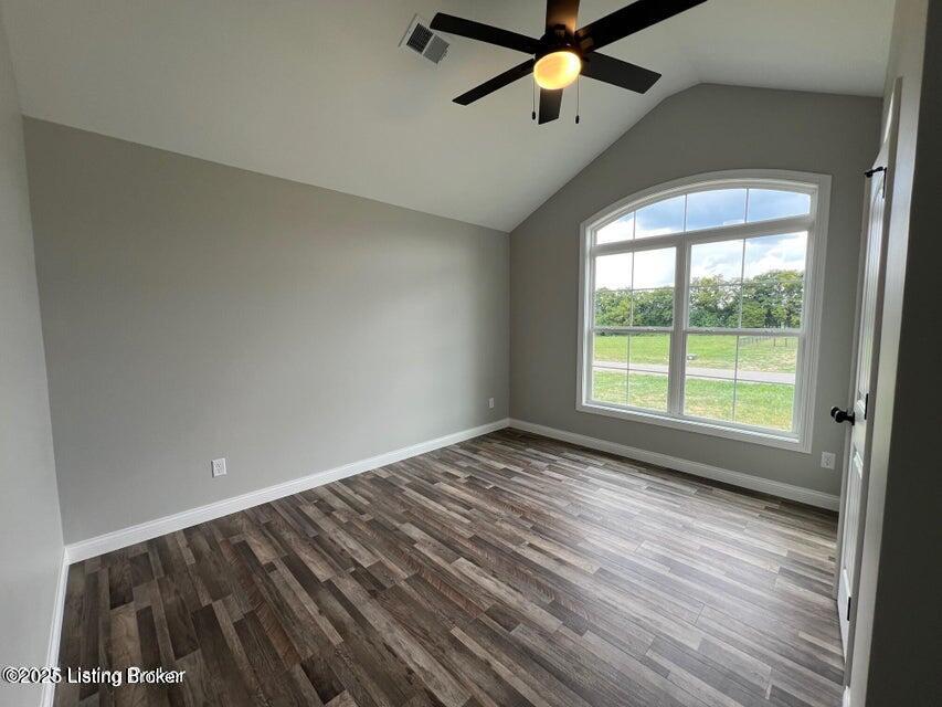 220 Open Meadow Dr Property Photo 4