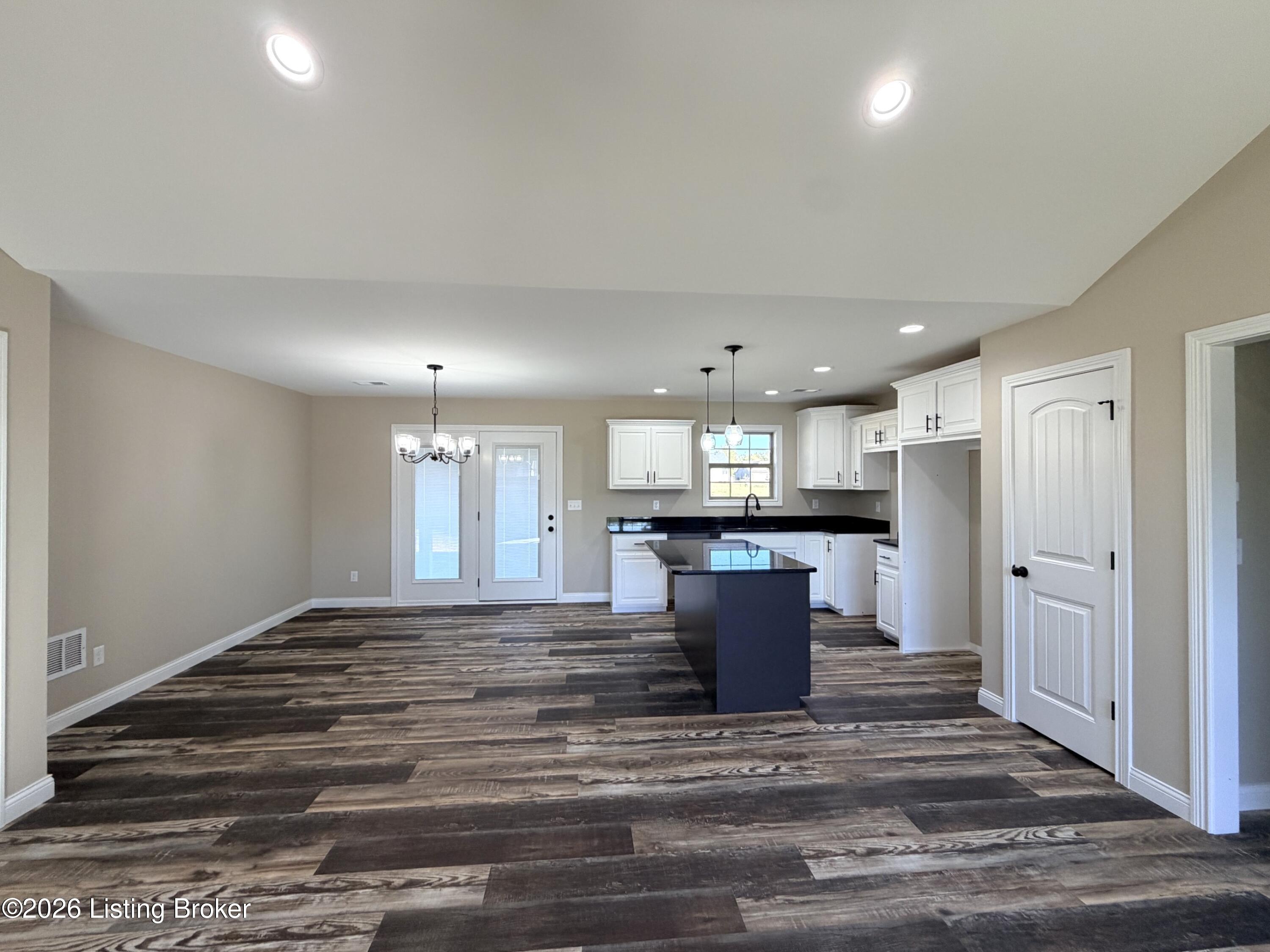 224 Open Meadow Dr Property Photo 7