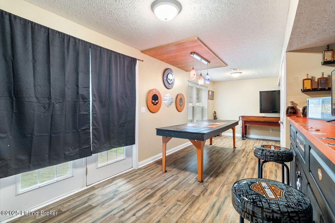 100 Benelli Dr Property Photo 20