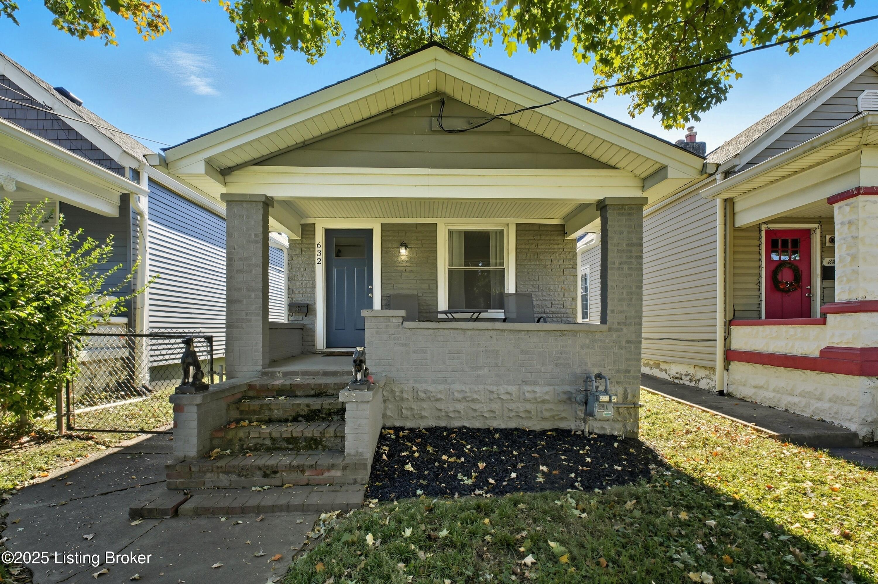 632 E Burnett Ave Property Photo 1