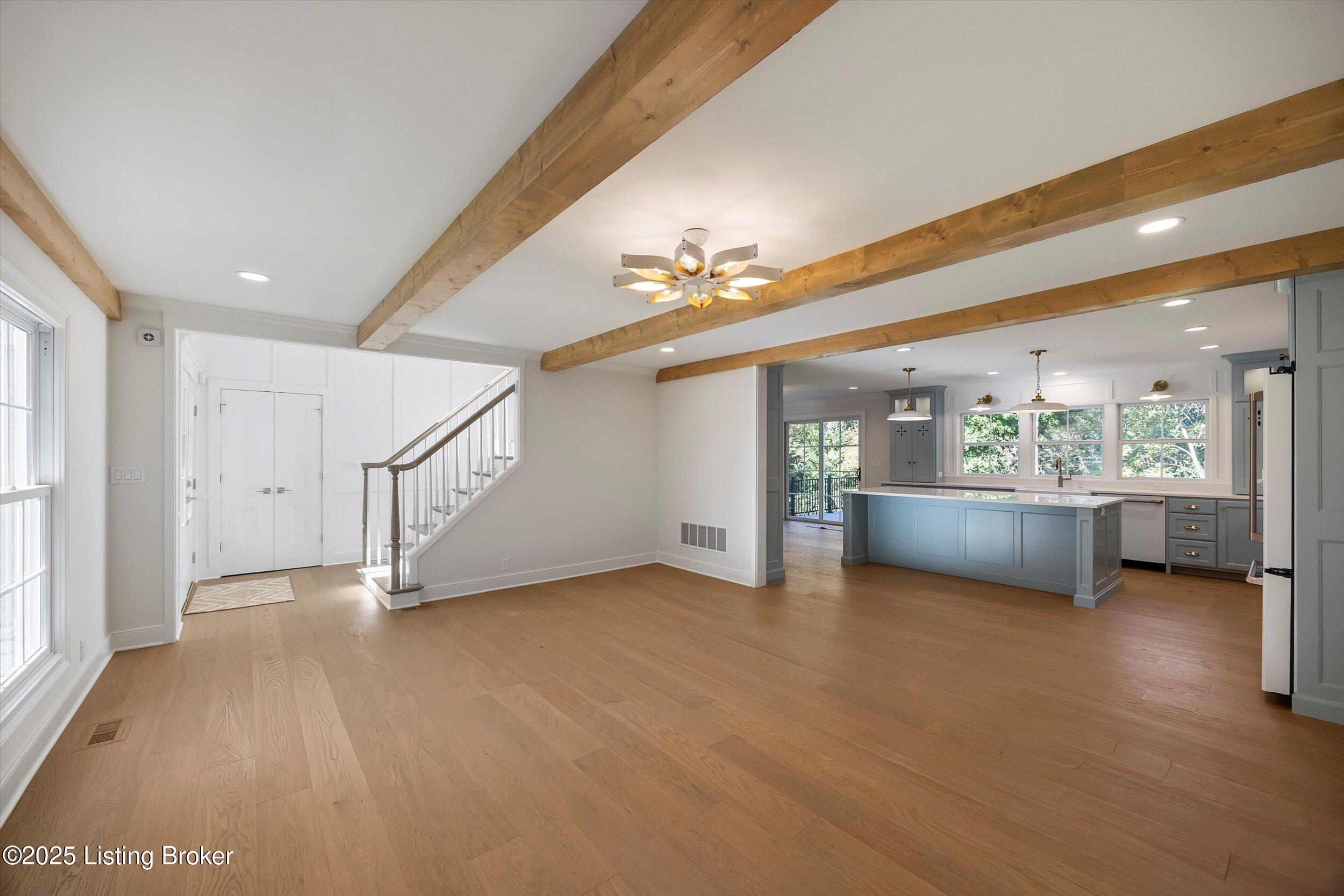 2418 Branning Rd Property Photo 9