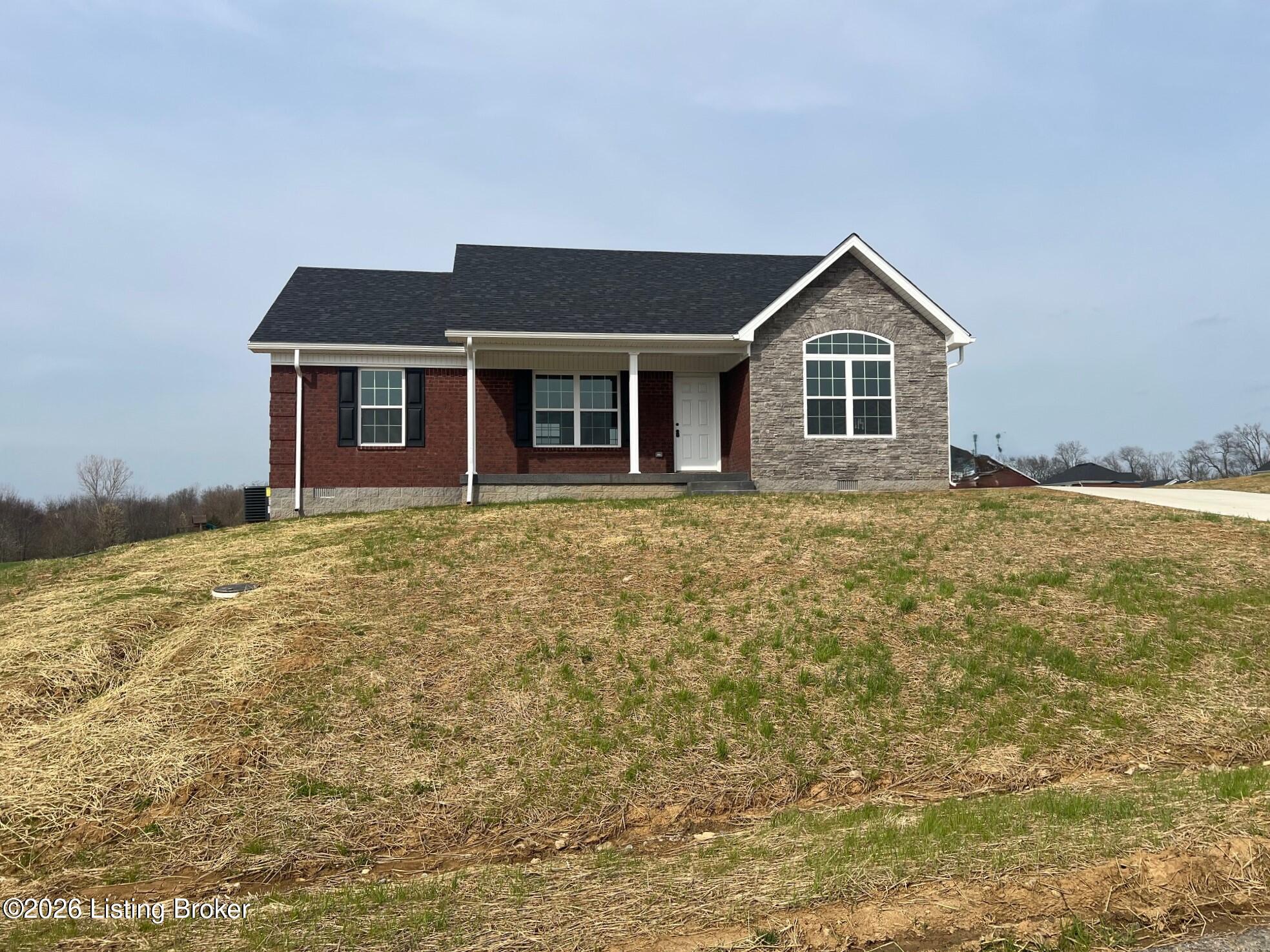 138 Iroquois Trail Property Photo 1