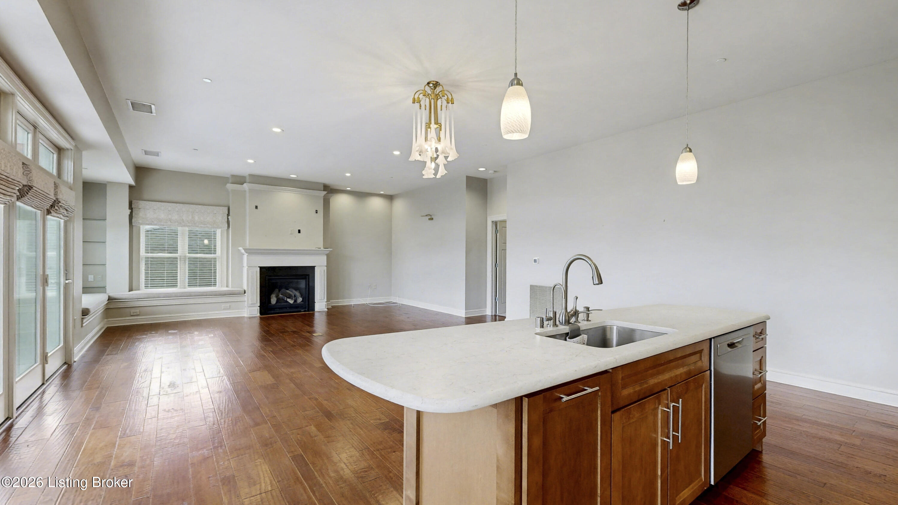 1409 Mockingbird Terrace Dr Unit 104 Property Photo 11
