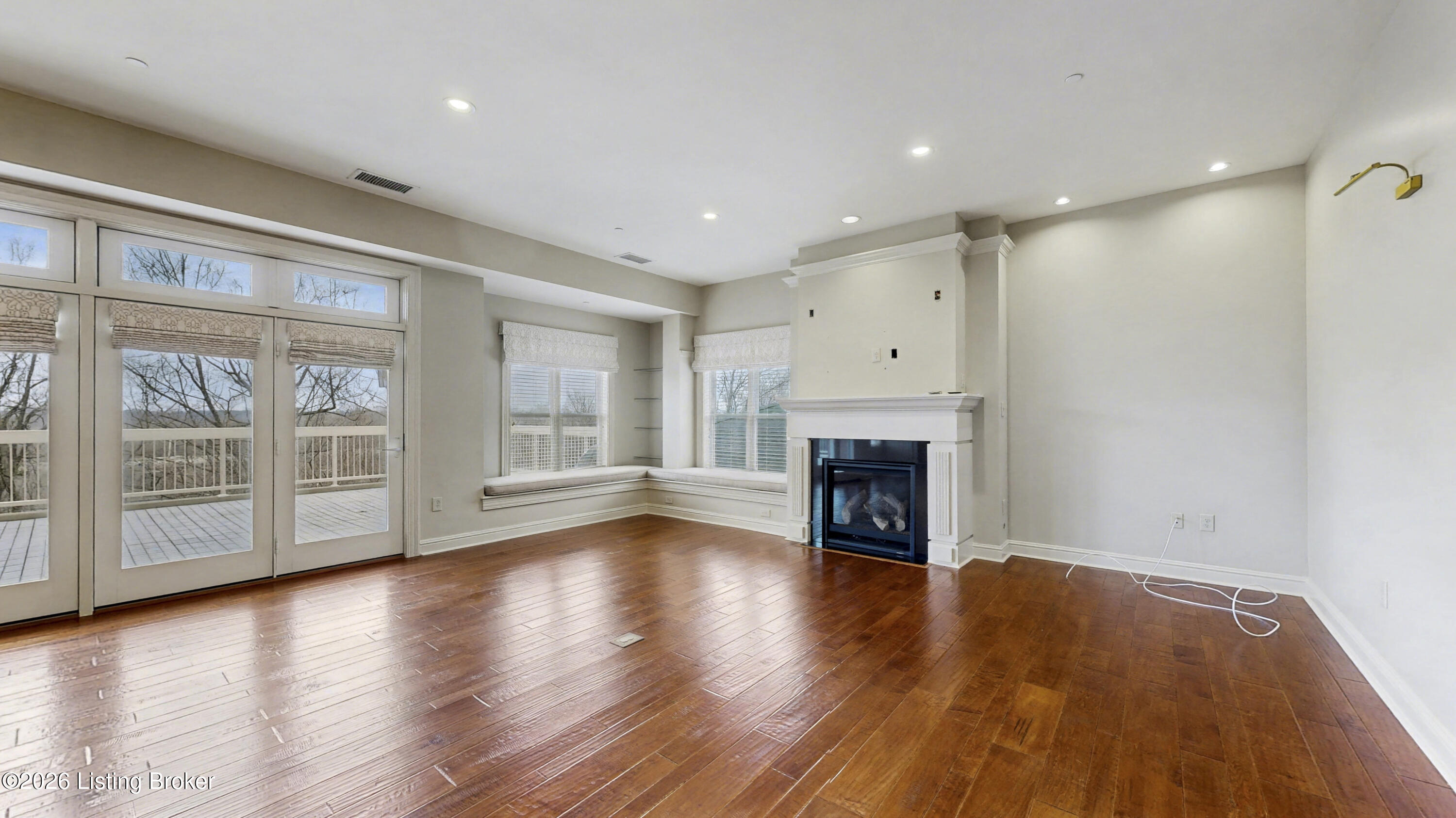 1409 Mockingbird Terrace Dr Unit 104 Property Photo 13
