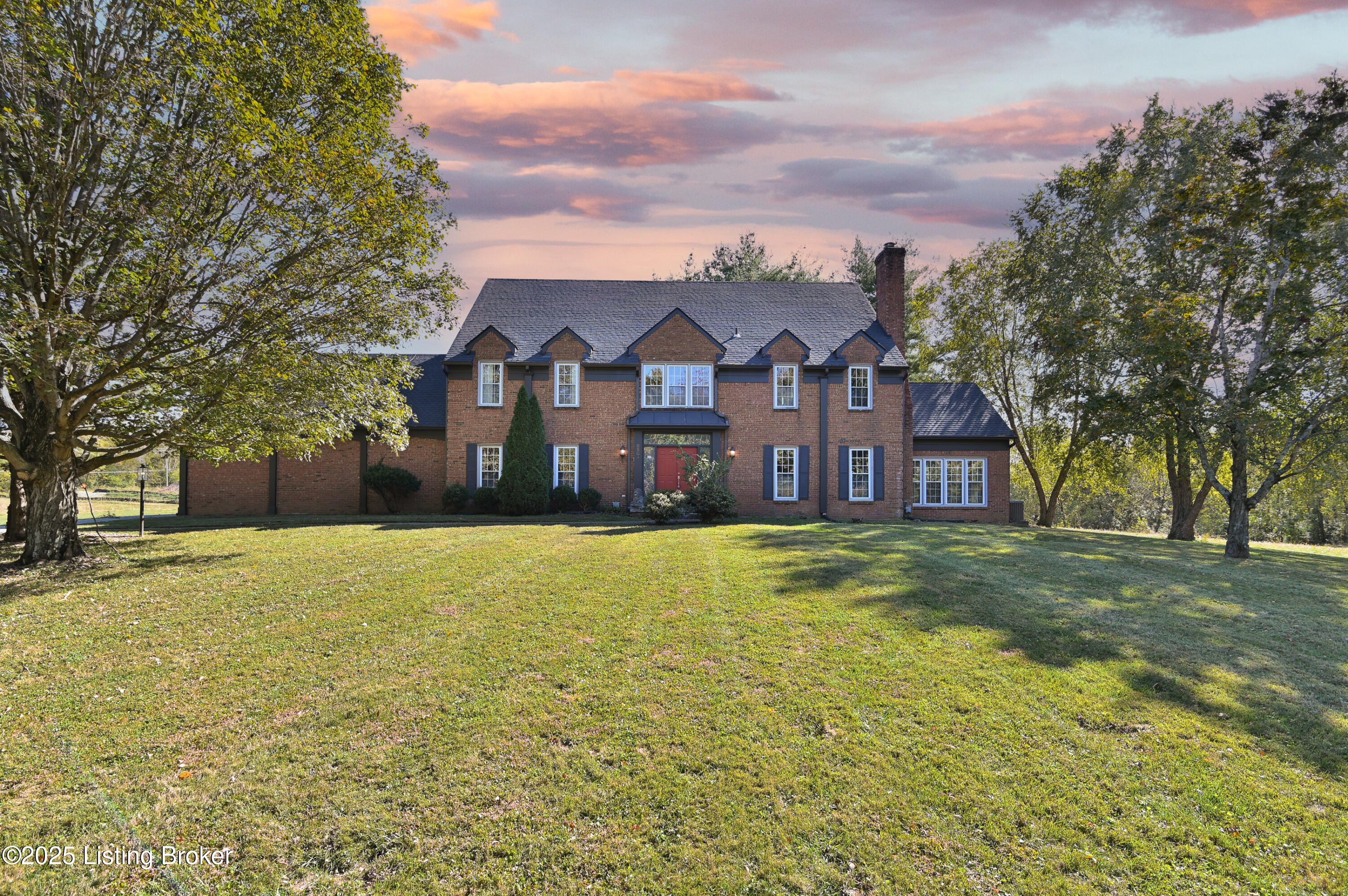 8804 Wolf Pen Branch Rd Property Photo 1