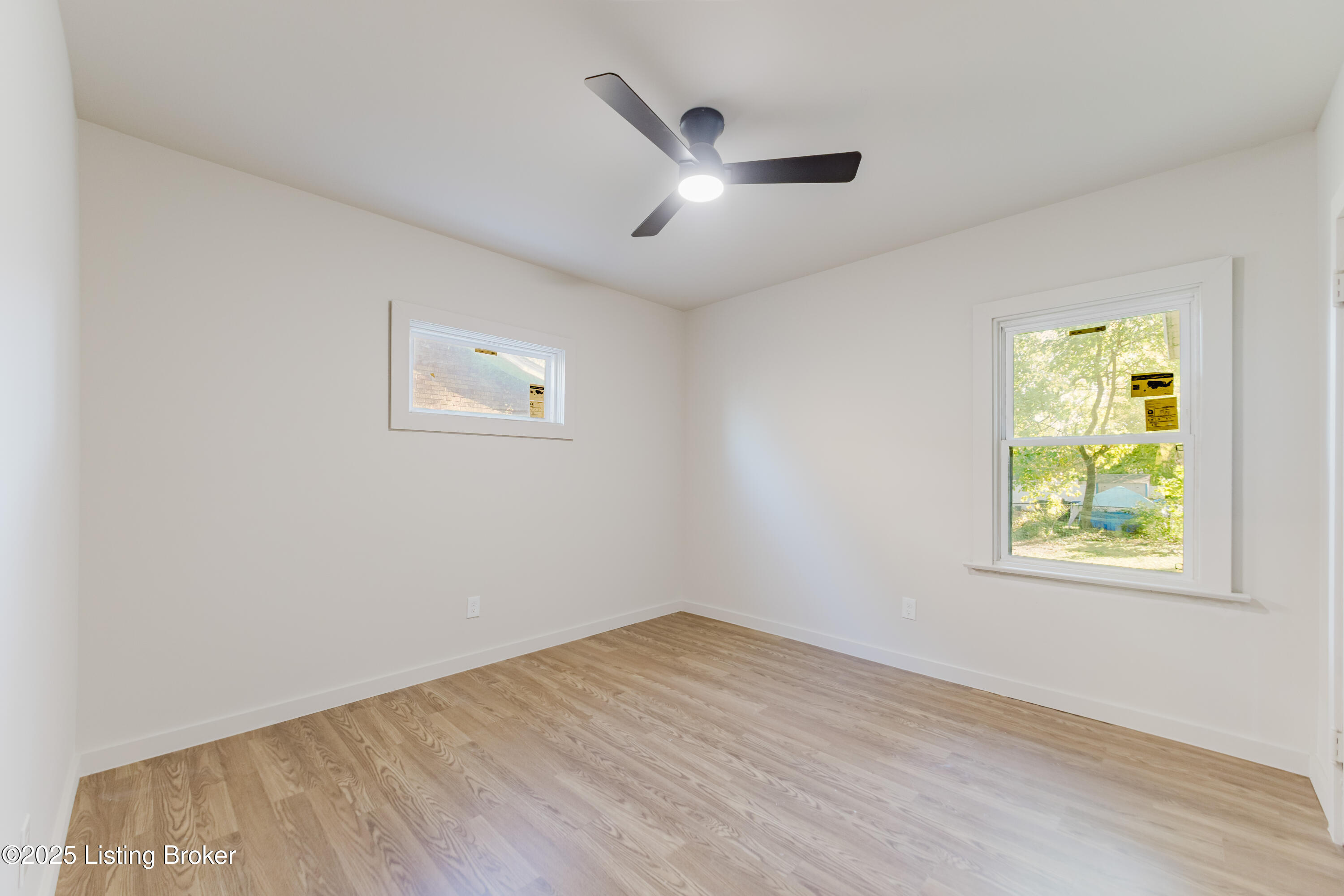 2404 Burwell Ave Property Photo 18