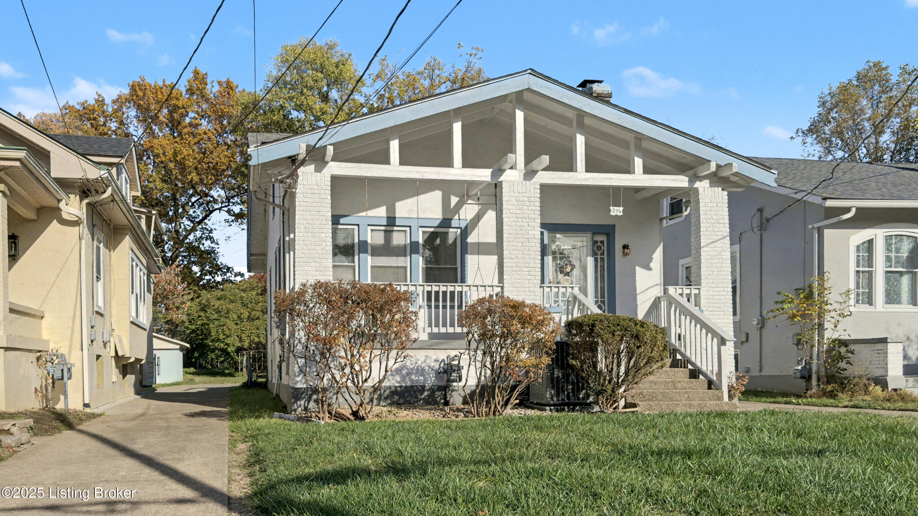 219 Pennsylvania Ave Property Photo 3