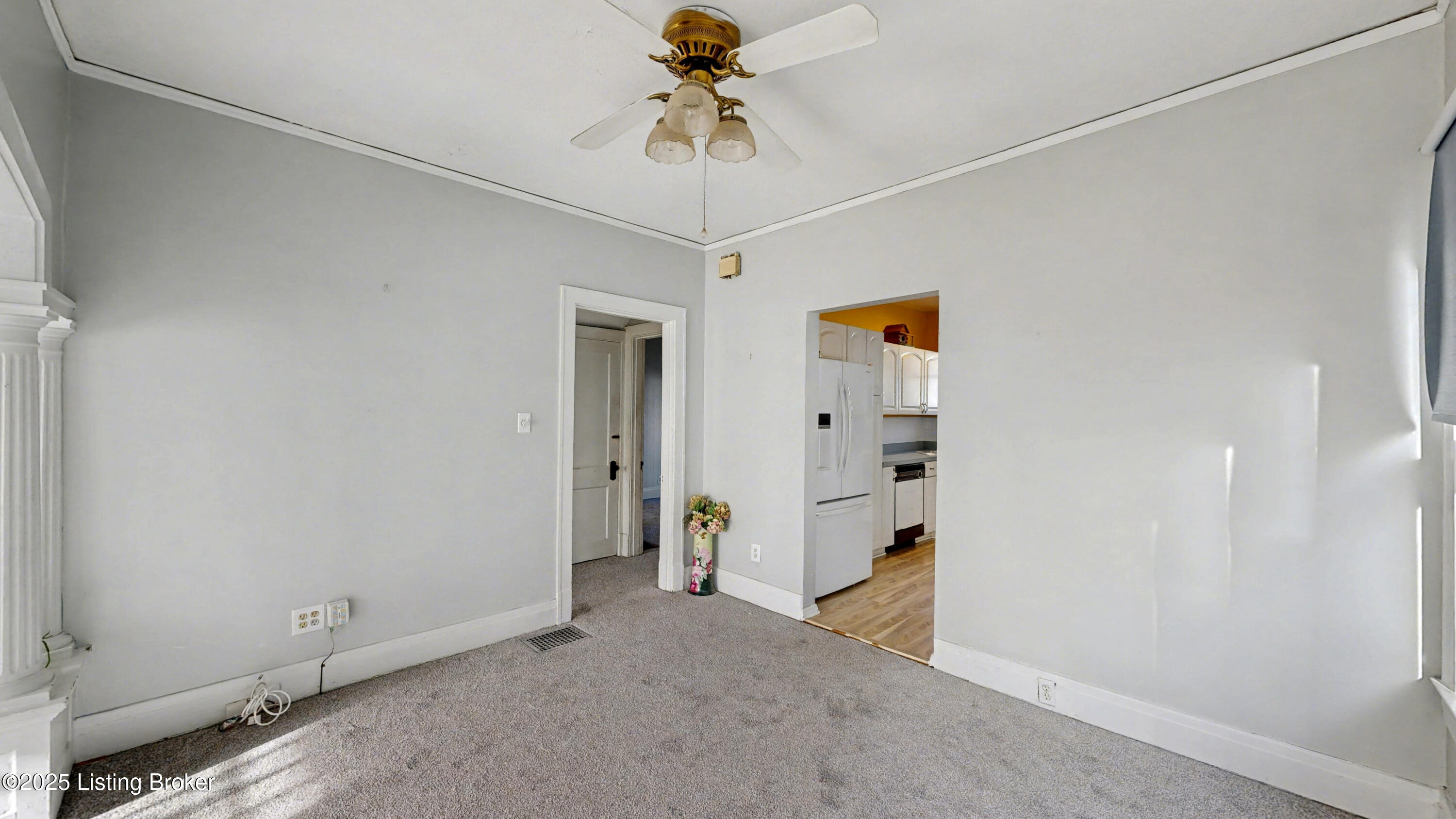219 Pennsylvania Ave Property Photo 10