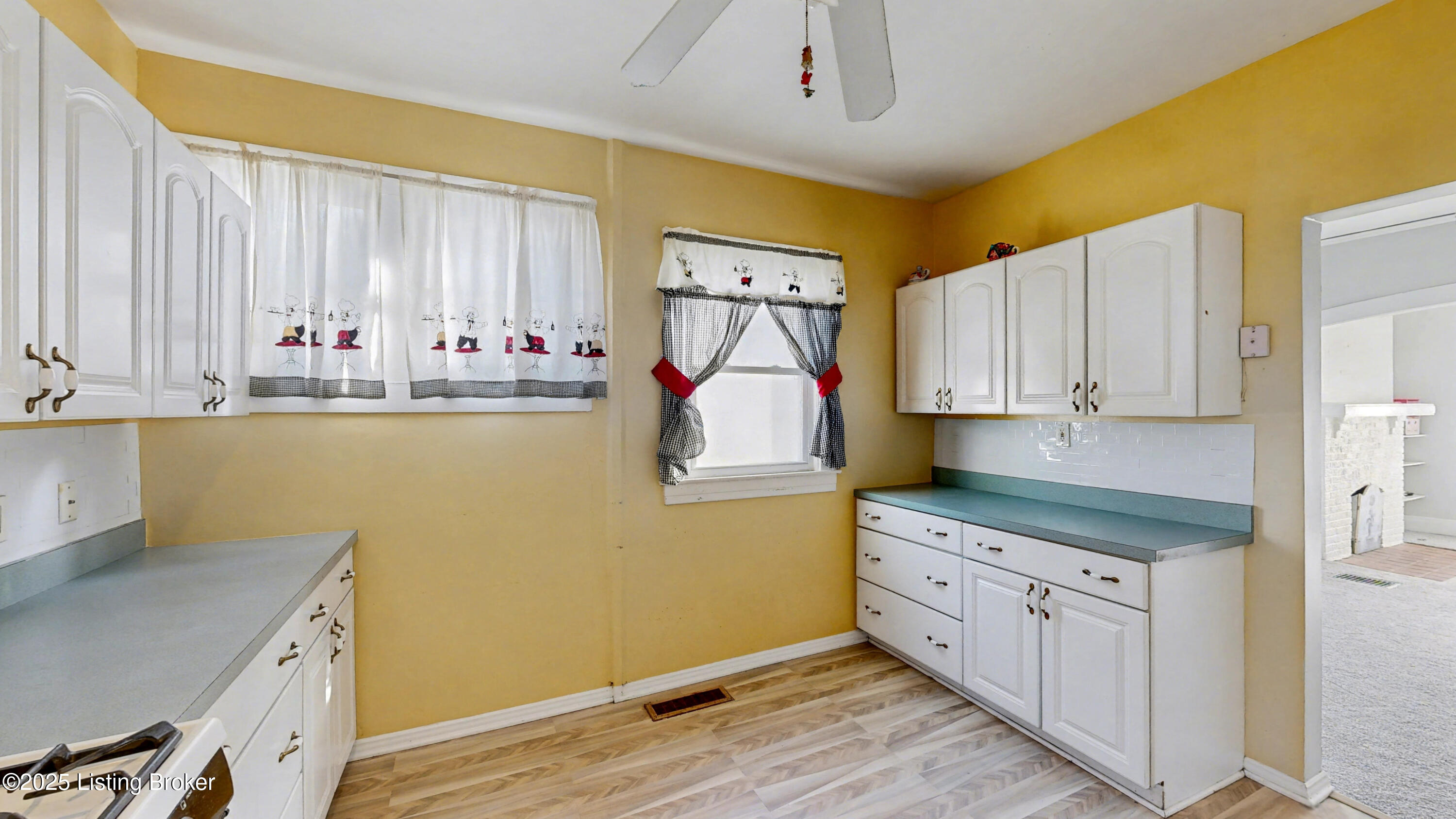 219 Pennsylvania Ave Property Photo 13