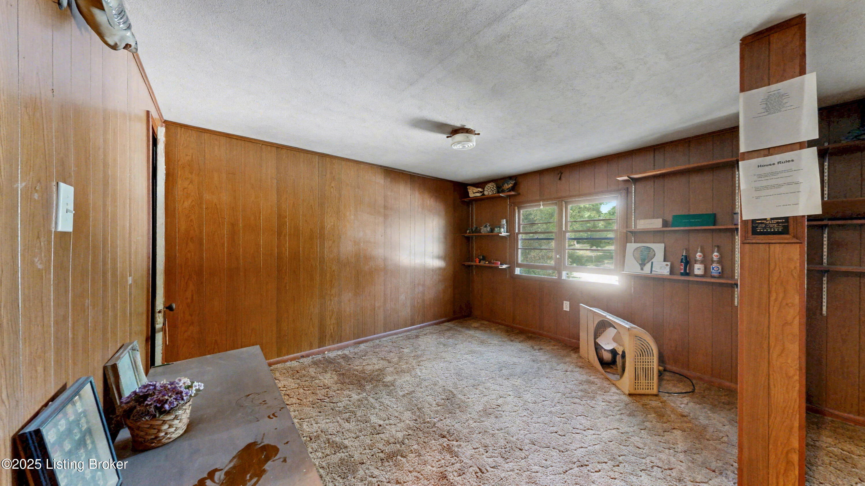 219 Pennsylvania Ave Property Photo 24