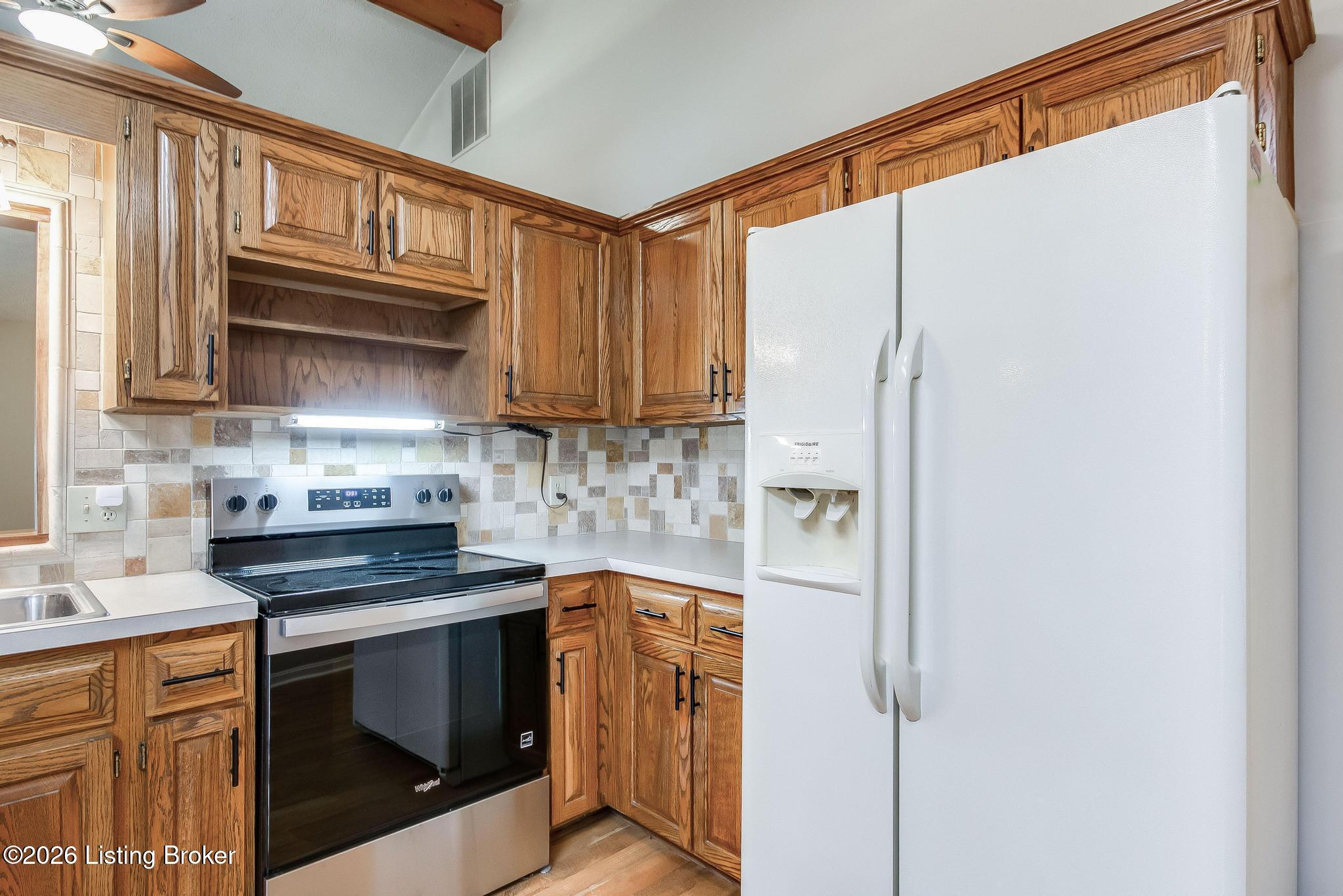 1625 Tina Ct Property Photo 37