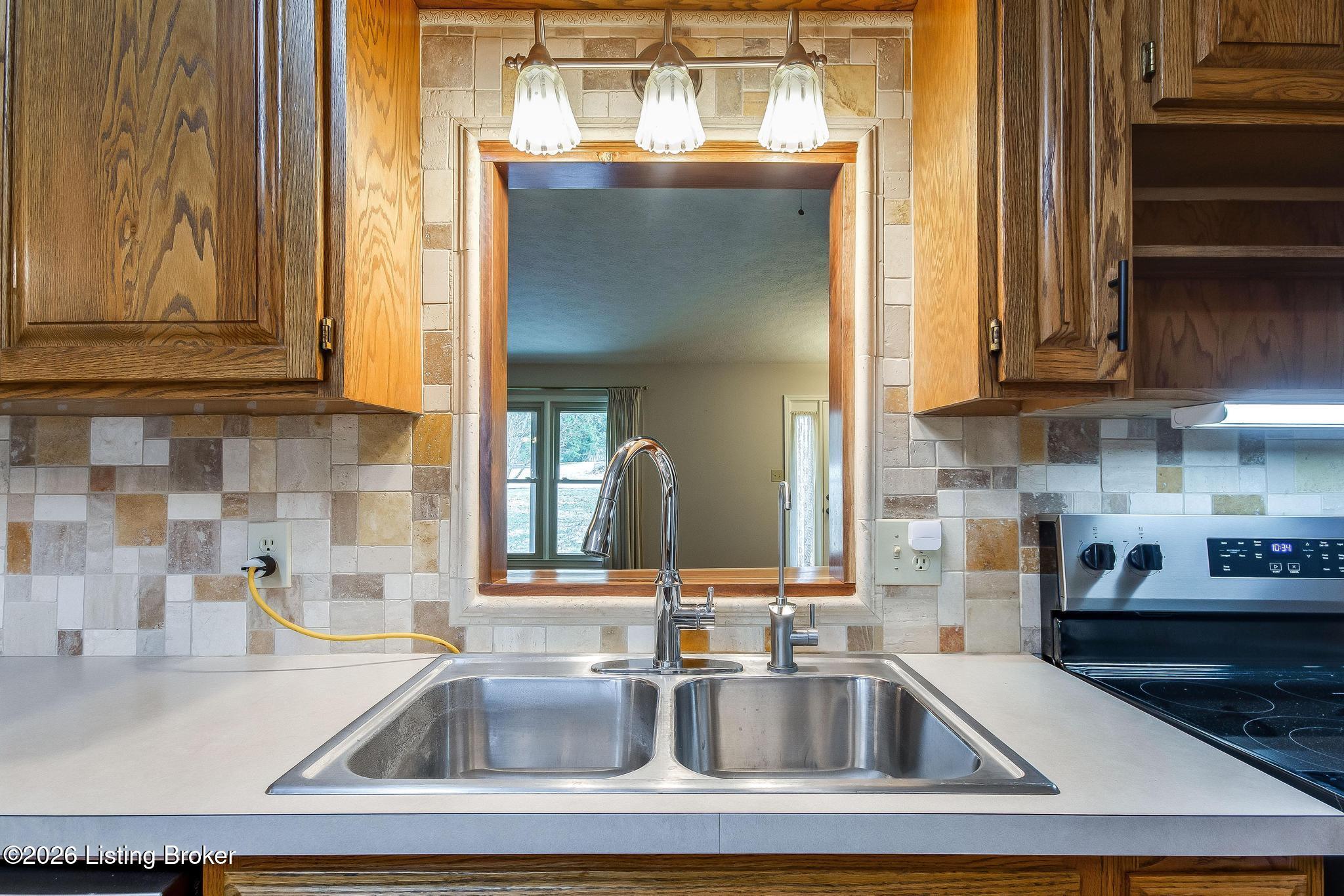 1625 Tina Ct Property Photo 41
