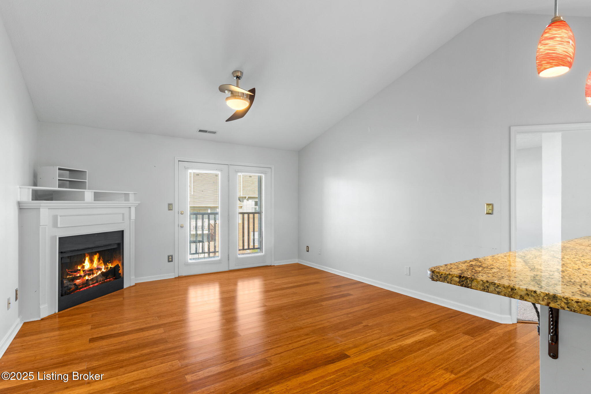 8002 Magnolia Ridge Ct Unit 203 Property Photo 2