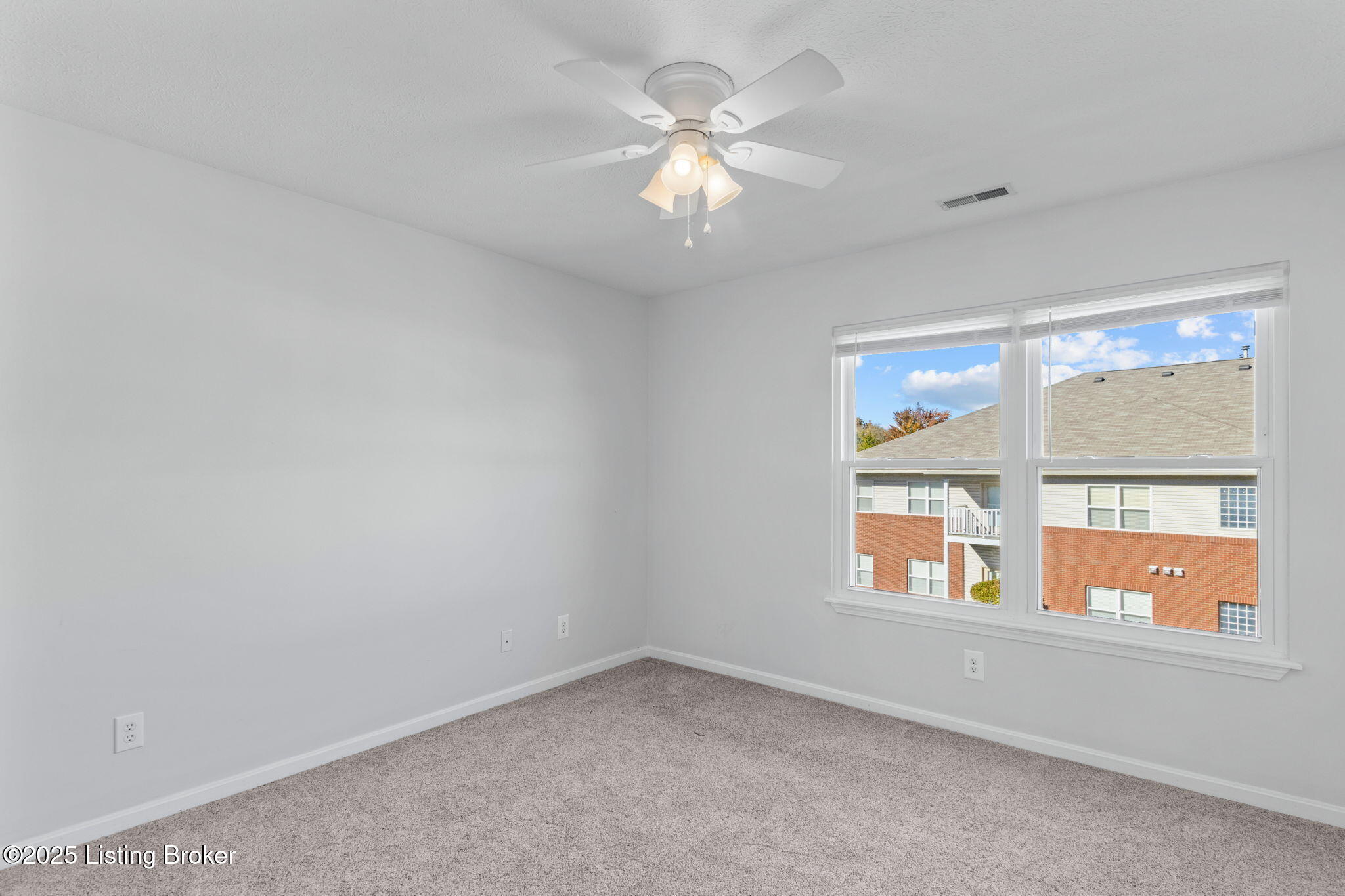 8002 Magnolia Ridge Ct Unit 203 Property Photo 18