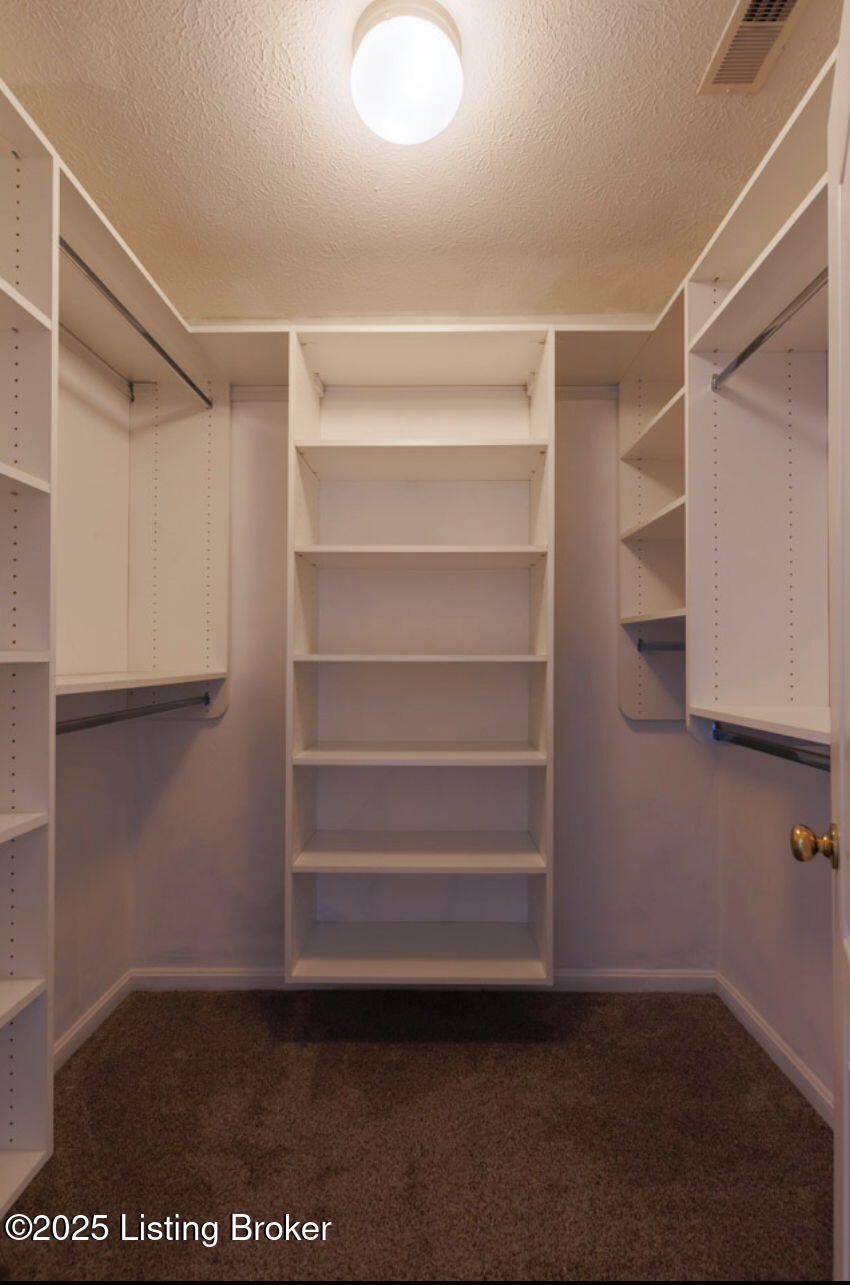8002 Magnolia Ridge Ct Unit 203 Property Photo 27