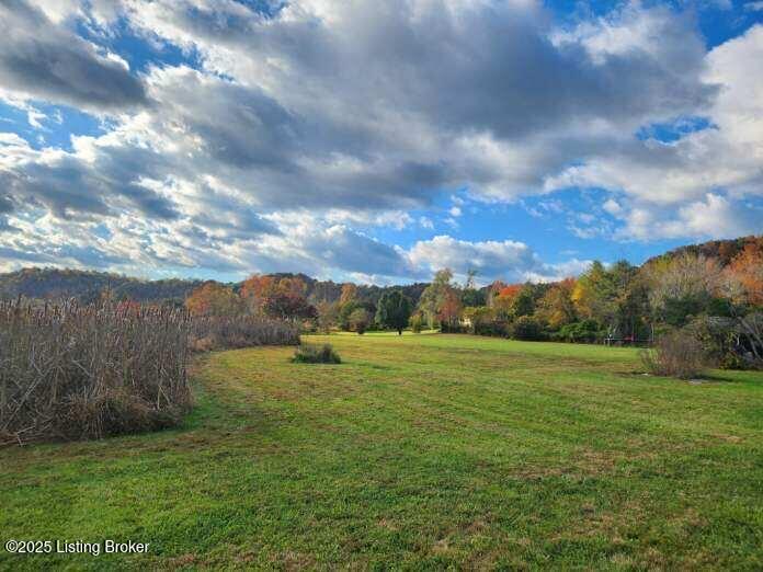 2381 Knob Creek Rd Property Photo 7