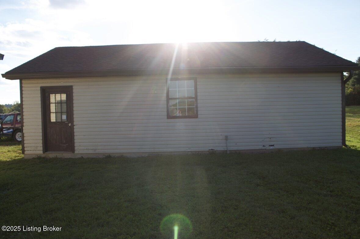 2381 Knob Creek Rd Property Photo 11