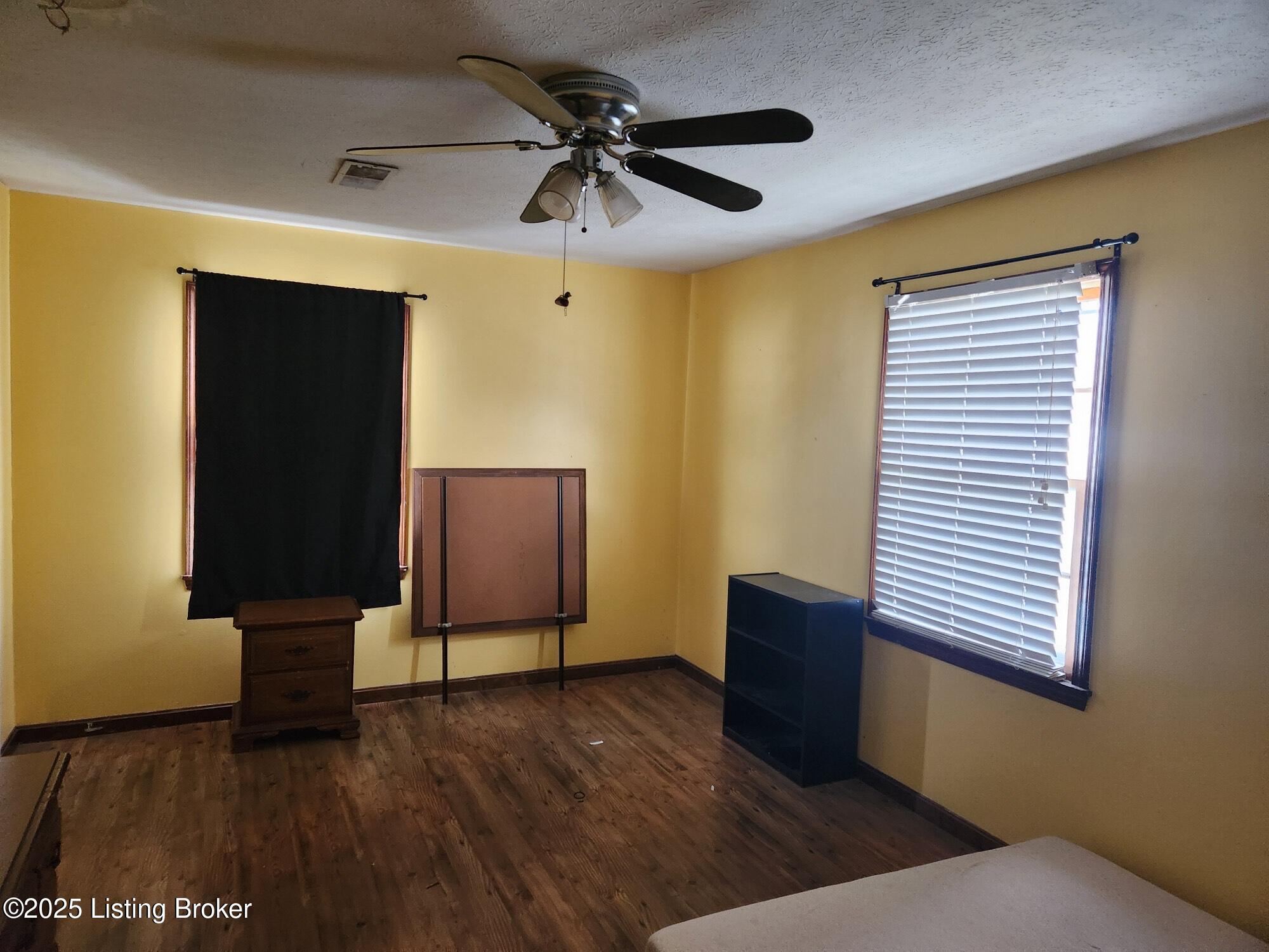 2381 Knob Creek Rd Property Photo 15