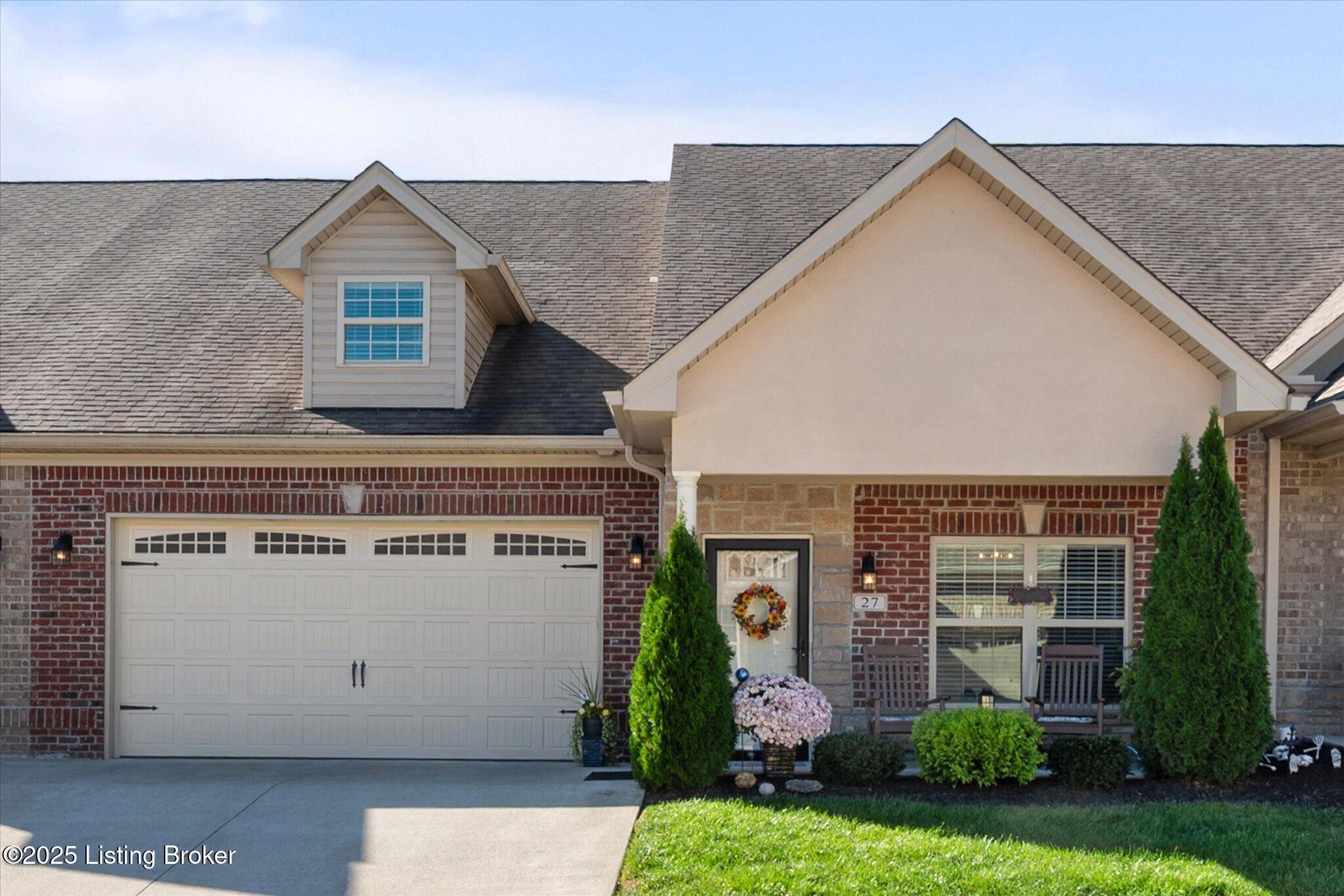 27 Pheasant Glen Ct Property Photo 1