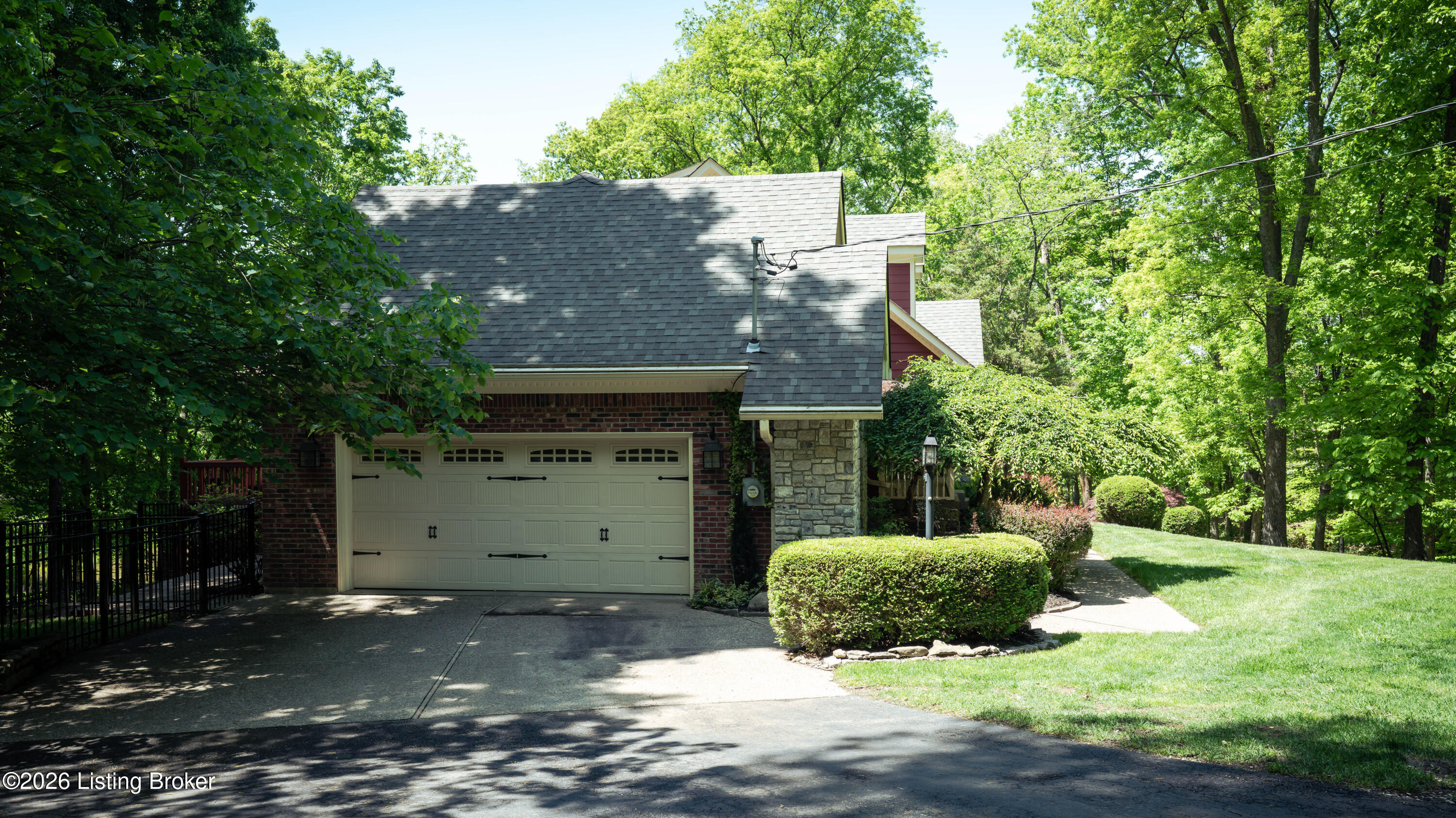 14010 Echo Hill Trail Property Photo 4