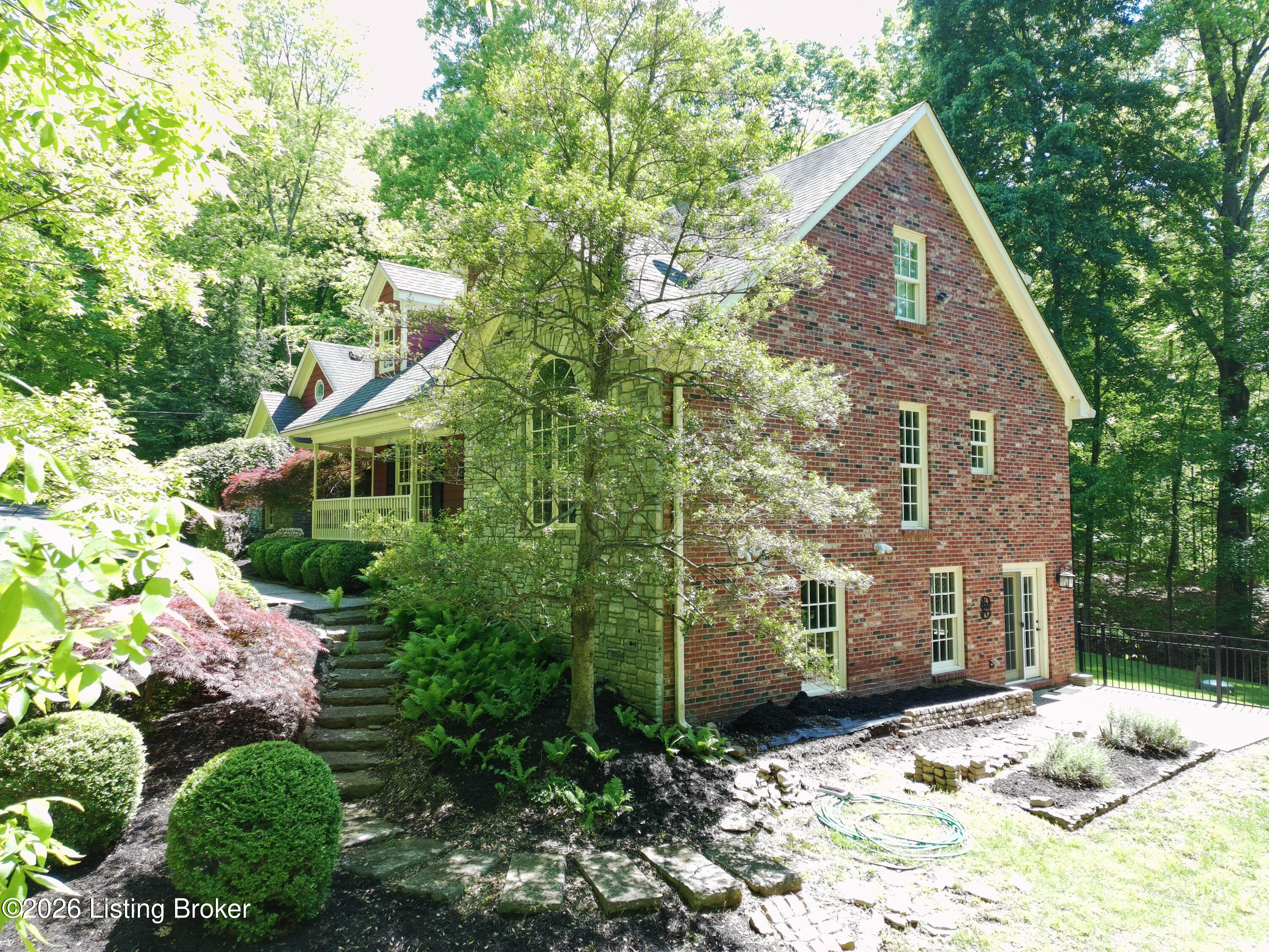 14010 Echo Hill Trail Property Photo 11