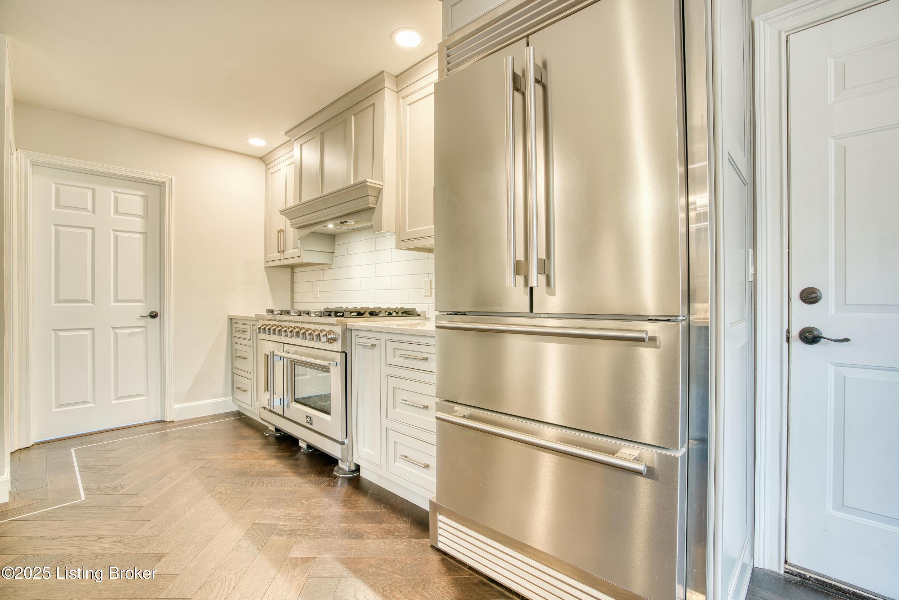 14010 Echo Hill Trail Property Photo 47