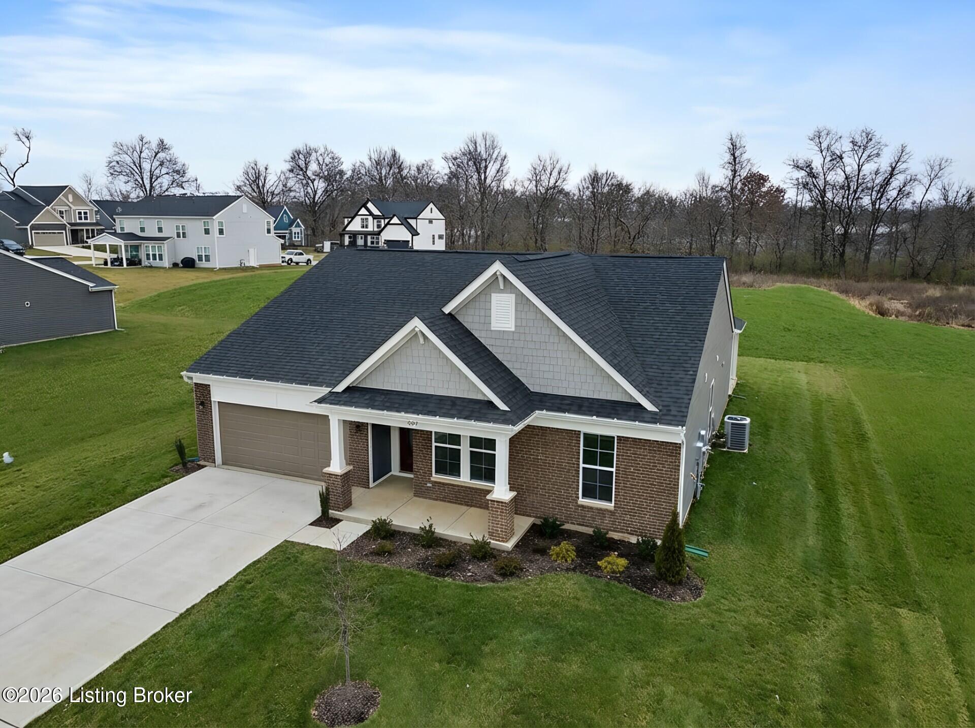 907 Creativity Crossing Property Photo 2