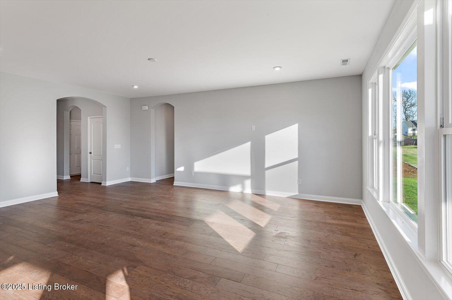 907 Creativity Crossing Property Photo 12
