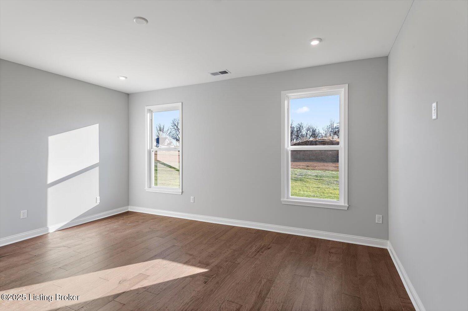 907 Creativity Crossing Property Photo 17