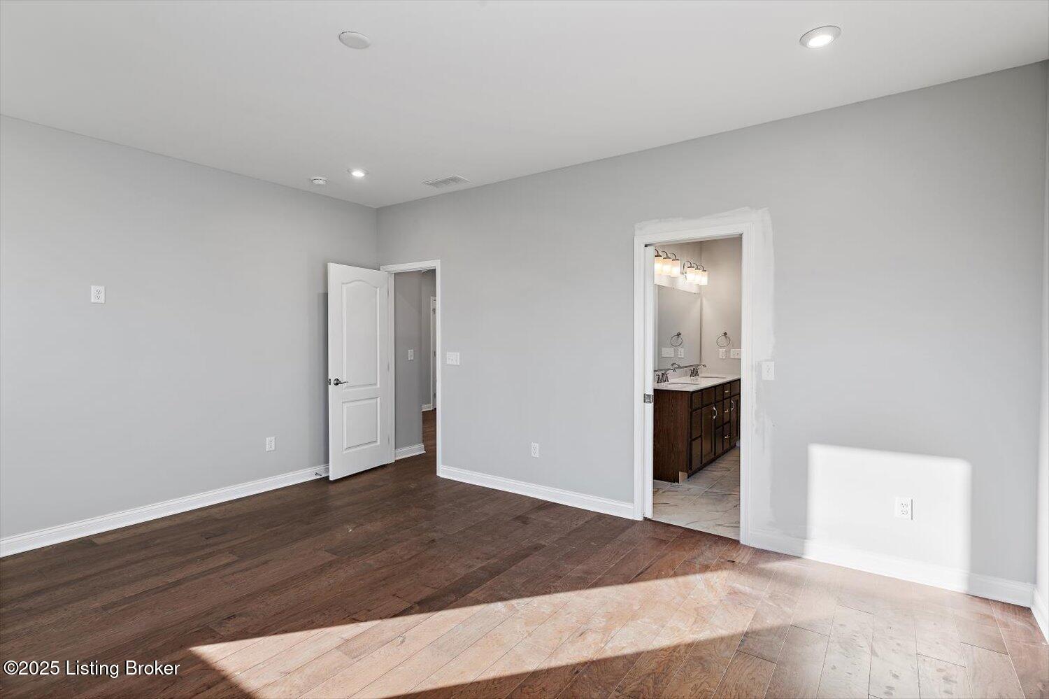 907 Creativity Crossing Property Photo 19
