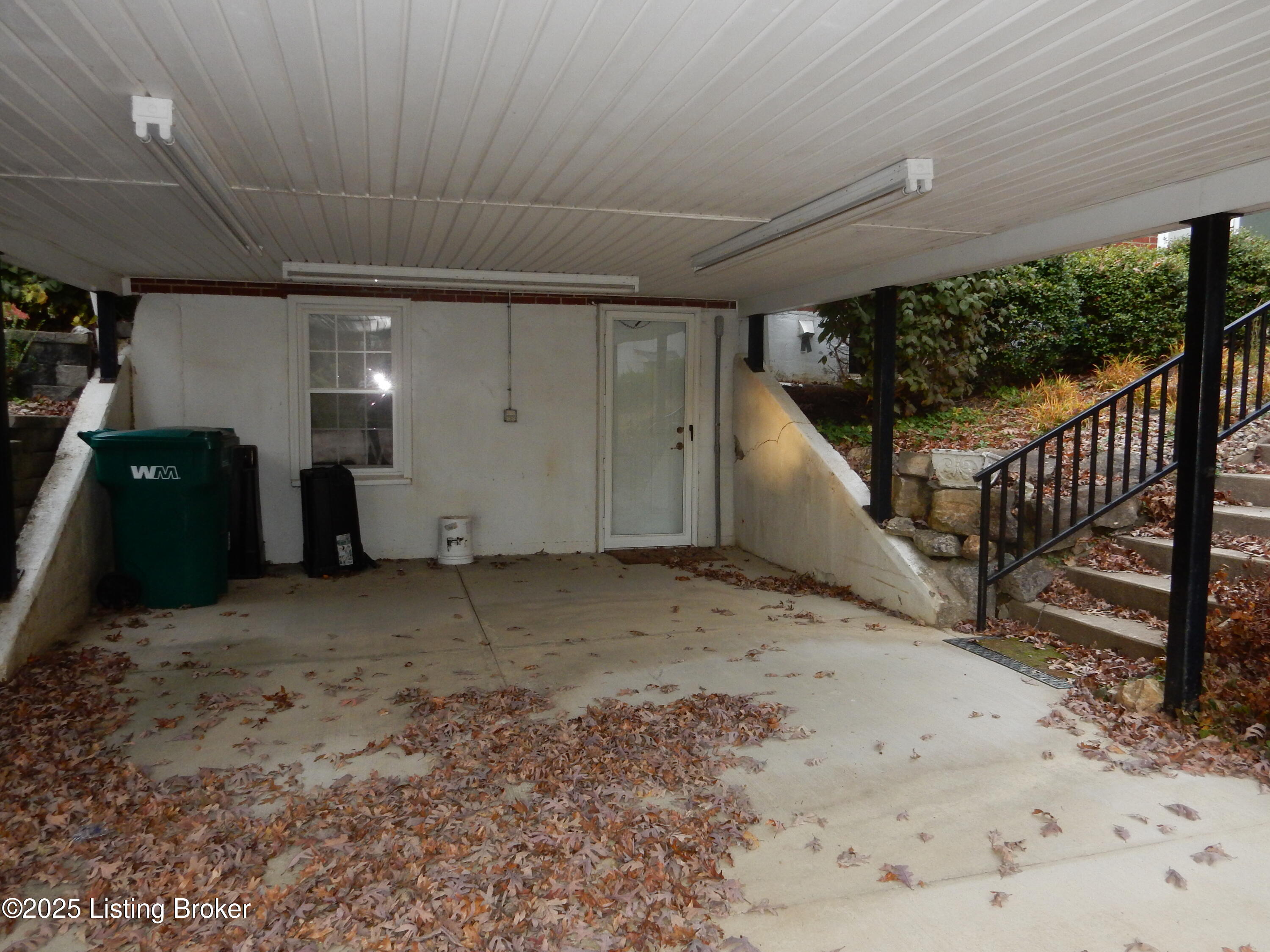 274 Knobview Dr Property Photo 8