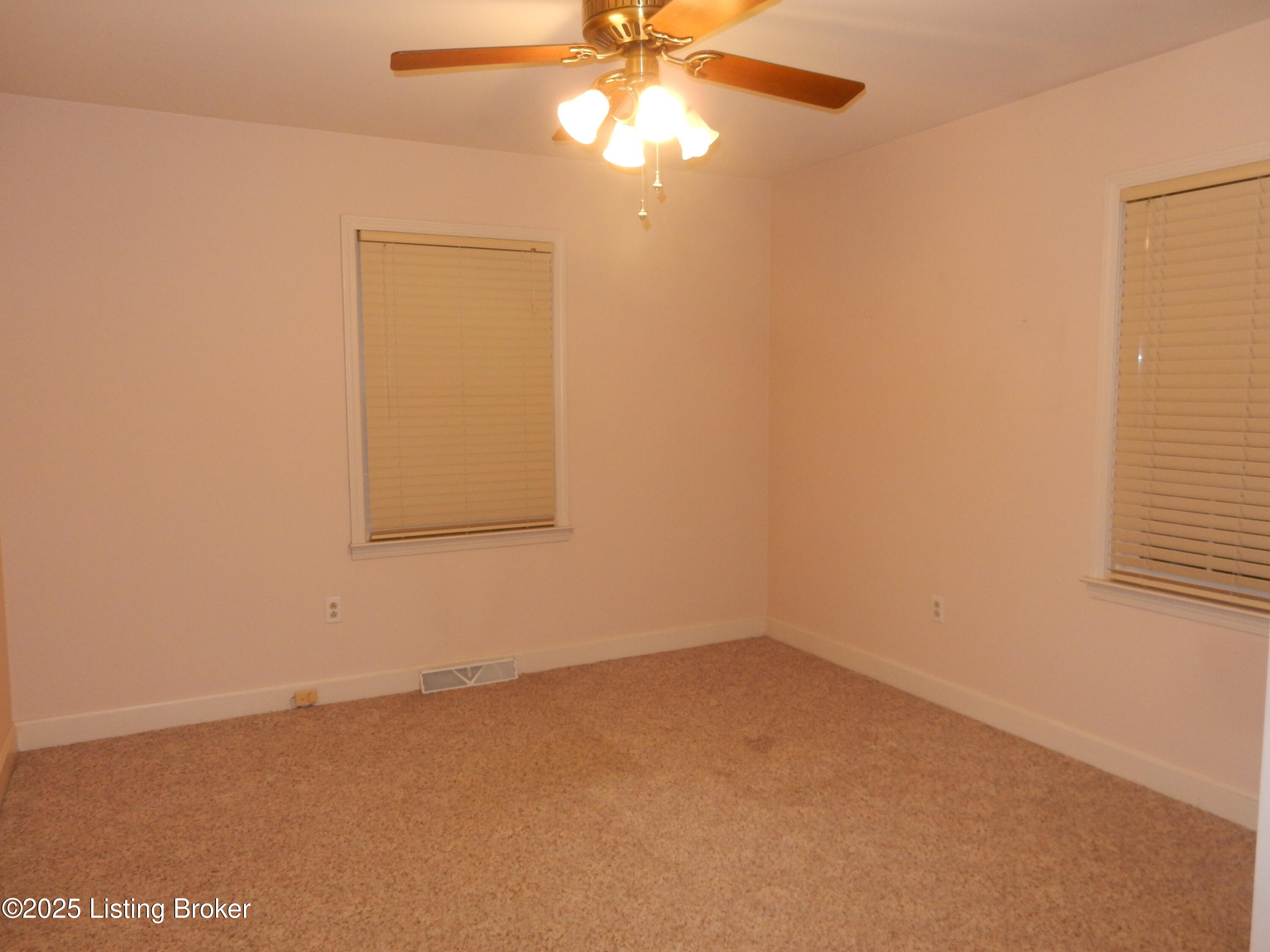 274 Knobview Dr Property Photo 27