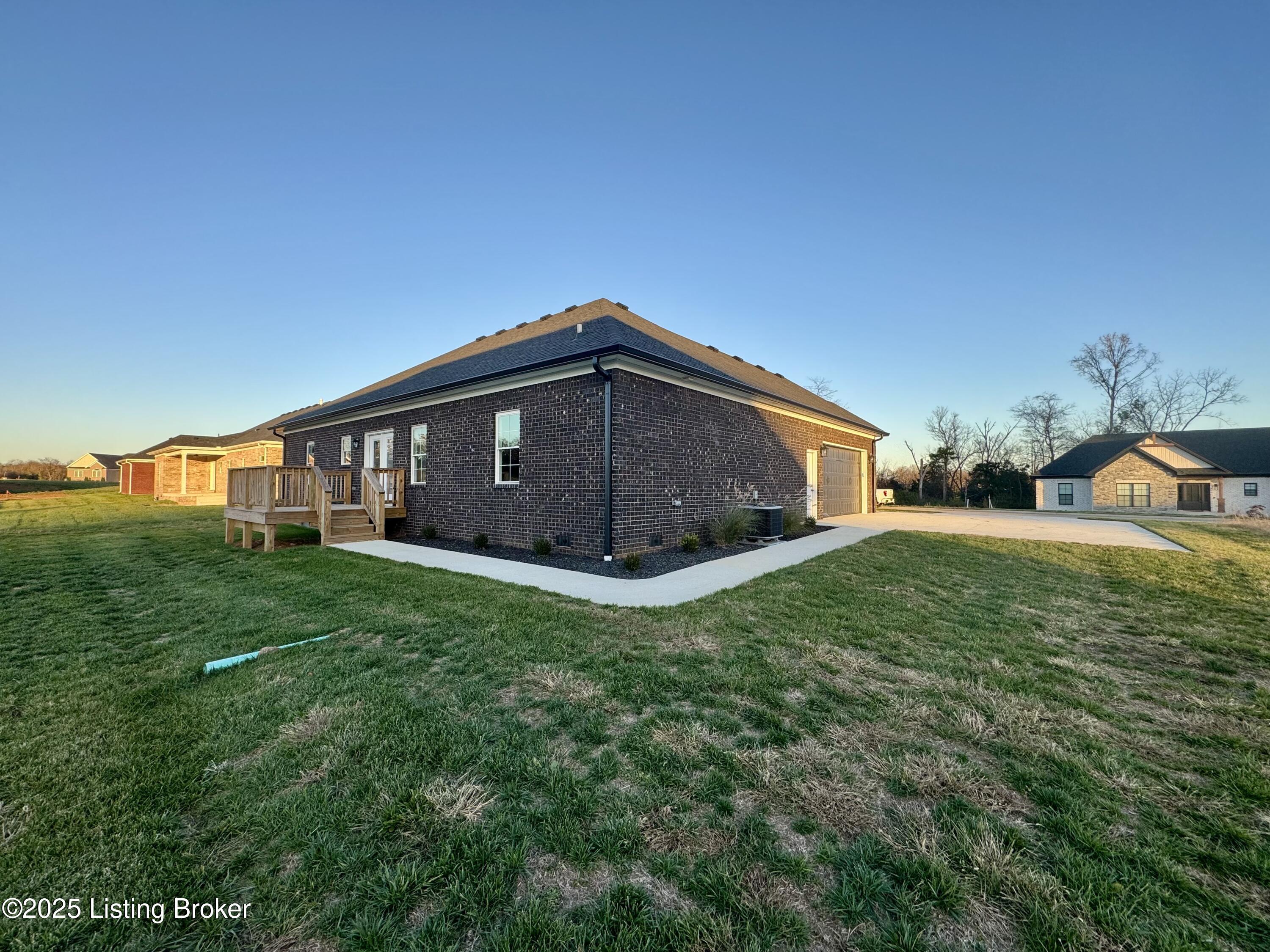 405 Palmetto Way Property Photo 32