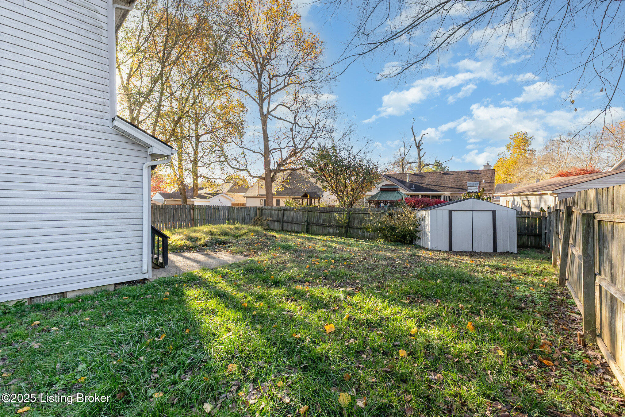 4908 Flushing Way Property Photo 29