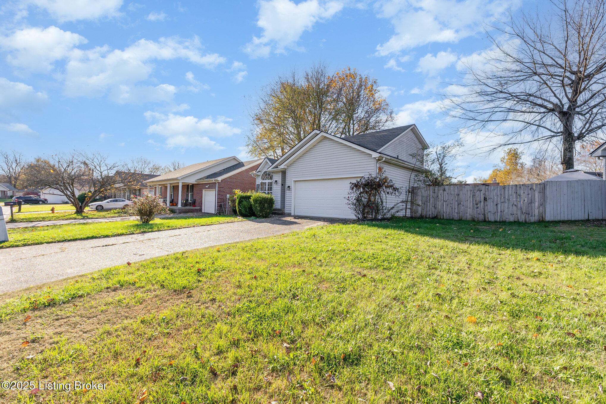 4908 Flushing Way Property Photo 30