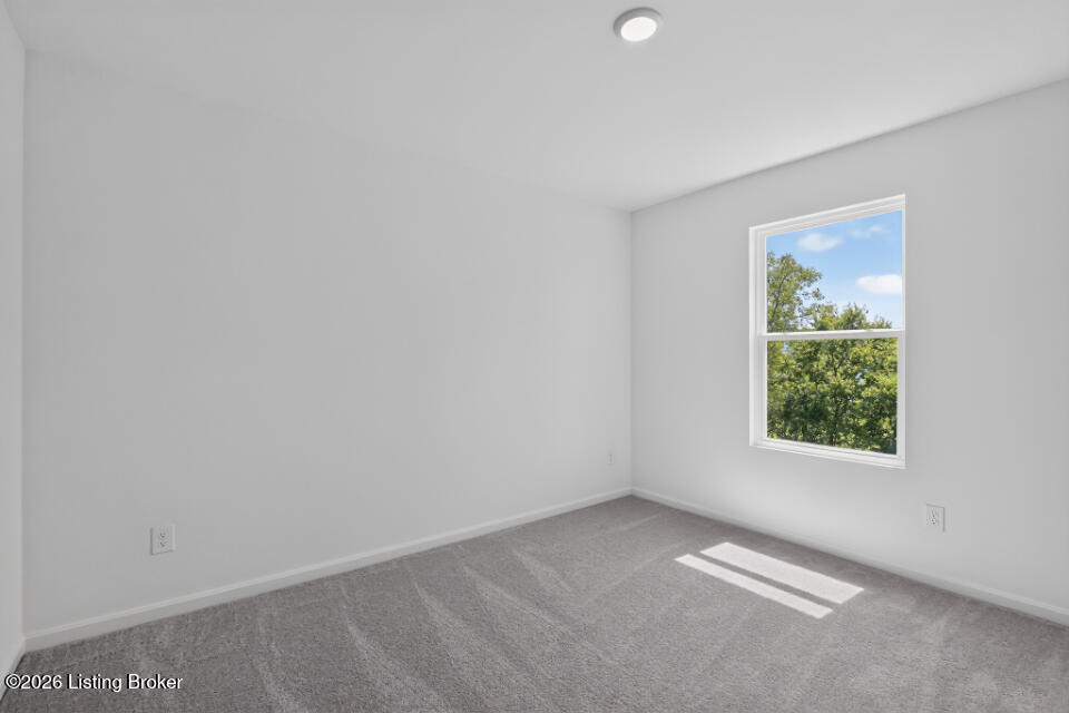 1064 Pinnacle Way Property Photo 16