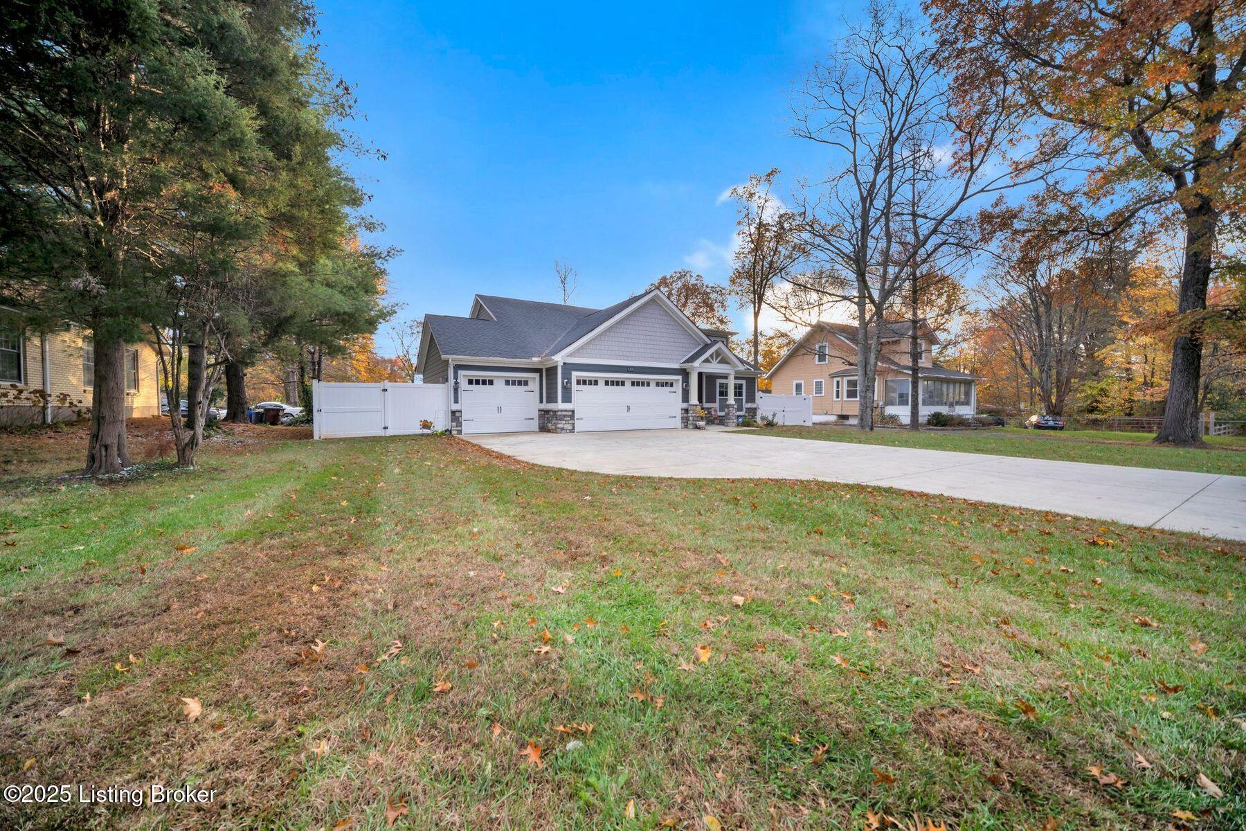 9204 Fairground Rd Property Photo 3