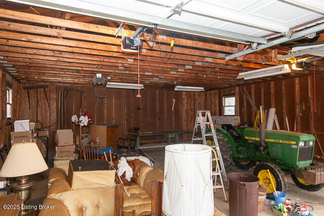 6734 N Sr 7 Property Photo 39